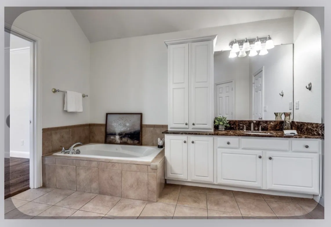 Single Family Residence For Sale in Collin County , 3212 Blenheim Court, Plano, Texas 75025, 4 Bedroom, 3 Bathroom, 2 Garage spaces, 2,771 Sqft, built in 1998, mls#21404771, Real Estate Agent in Plano, Homes For Sale in Collin county, Homes For Sale in Plano, Realtor in Plano Texas, Real Estate Brokerage Independent Realty Texas, Luminita Cordes Realtor