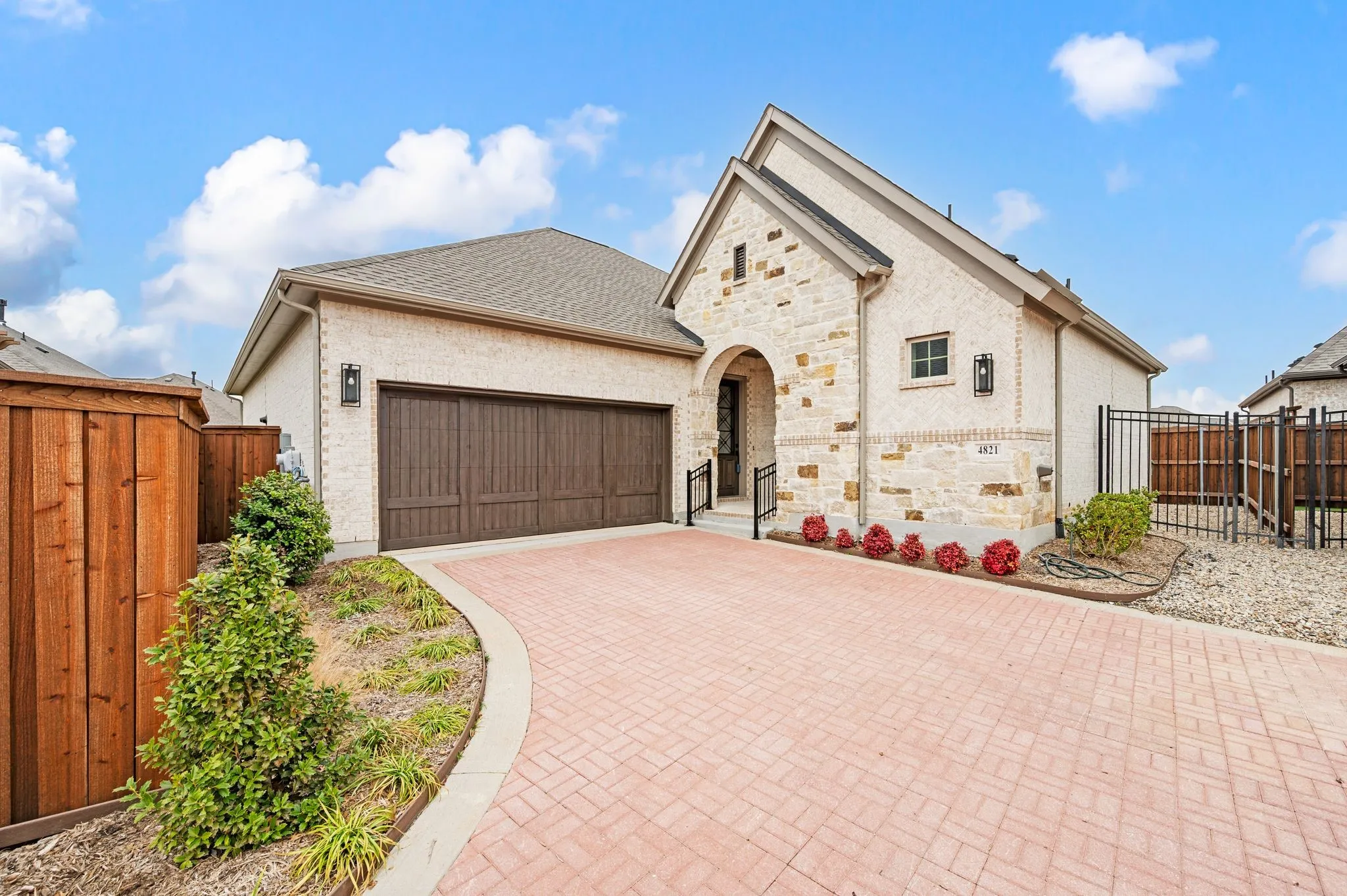 Single Family Residence For Sale in Tarrant County , 4821 Forest Crest Parkway, Arlington, Texas 76005, 2 Bedroom, 2 Bathroom, 2 Garage spaces, 1,884 Sqft, built in 2024, mls#21404757, Real Estate Agent in Arlington, Homes For Sale in Tarrant county, Homes For Sale in Arlington, Realtor in Arlington Texas, Real Estate Brokerage Independent Realty Texas, Luminita Cordes Realtor