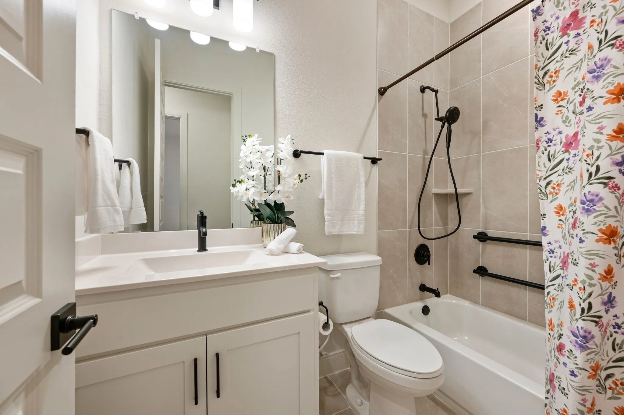 Single Family Residence For Sale in Tarrant County , 4821 Forest Crest Parkway, Arlington, Texas 76005, 2 Bedroom, 2 Bathroom, 2 Garage spaces, 1,884 Sqft, built in 2024, mls#21404757, Real Estate Agent in Arlington, Homes For Sale in Tarrant county, Homes For Sale in Arlington, Realtor in Arlington Texas, Real Estate Brokerage Independent Realty Texas, Luminita Cordes Realtor