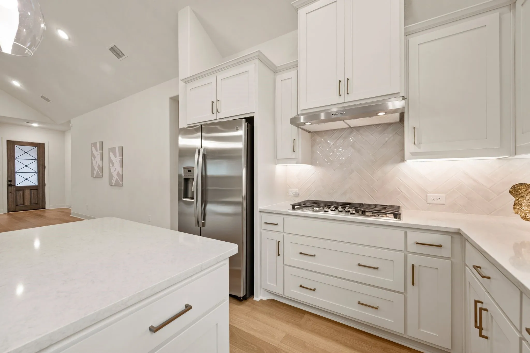 Single Family Residence For Sale in Tarrant County , 4821 Forest Crest Parkway, Arlington, Texas 76005, 2 Bedroom, 2 Bathroom, 2 Garage spaces, 1,884 Sqft, built in 2024, mls#21404757, Real Estate Agent in Arlington, Homes For Sale in Tarrant county, Homes For Sale in Arlington, Realtor in Arlington Texas, Real Estate Brokerage Independent Realty Texas, Luminita Cordes Realtor