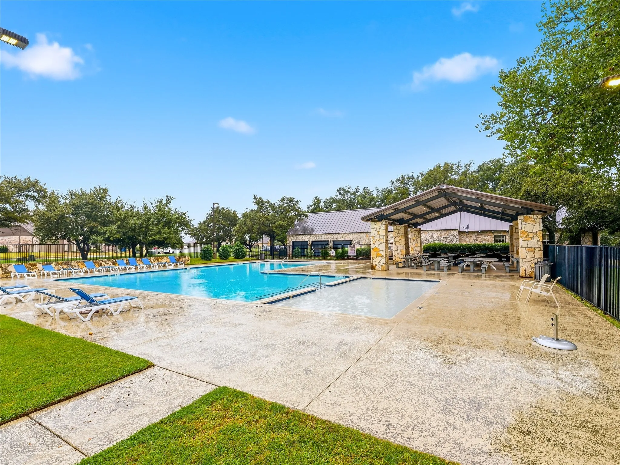 Single Family Residence For Rent in Kaufman County , 2403 Neff Lane, Forney, Texas 75126, 3 Bedroom, 2 Bathroom, 2 Garage spaces, 1,520 Sqft, built in 2021, mls#21404773, Real Estate Agent in Forney, Homes For Rent in Kaufman county, Homes For Rent in Forney, Realtor in Forney Texas, Real Estate Brokerage Independent Realty Texas, Luminita Cordes Realtor
