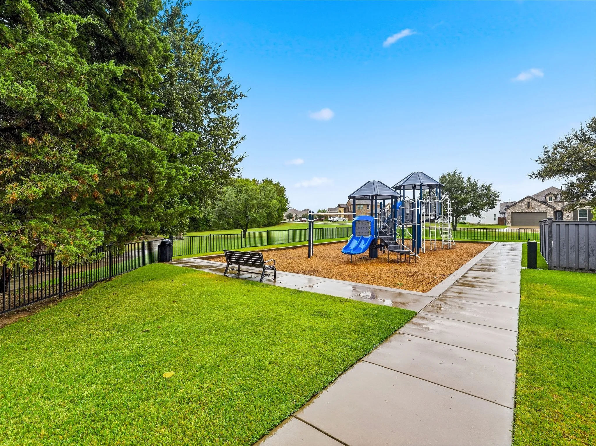Single Family Residence For Rent in Kaufman County , 2403 Neff Lane, Forney, Texas 75126, 3 Bedroom, 2 Bathroom, 2 Garage spaces, 1,520 Sqft, built in 2021, mls#21404773, Real Estate Agent in Forney, Homes For Rent in Kaufman county, Homes For Rent in Forney, Realtor in Forney Texas, Real Estate Brokerage Independent Realty Texas, Luminita Cordes Realtor