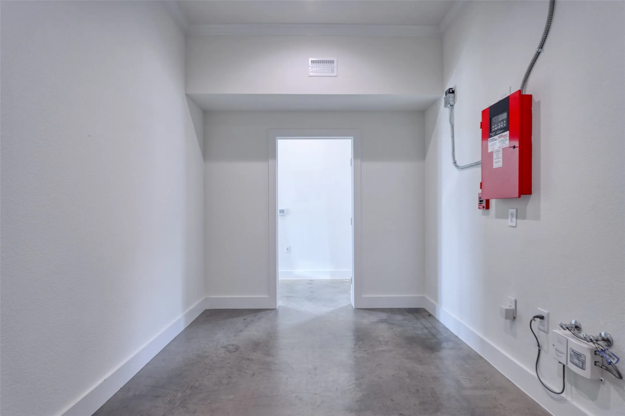 Office For Rent in Ellis County , 525 George Hopper Road 110, Midlothian, Texas 76065, 0, 0, Garage spaces, 0 Sqft, built in 2020, mls#21404754, Real Estate Agent in Midlothian, Homes For Rent in Ellis county, Homes For Rent in Midlothian, Realtor in Midlothian Texas, Real Estate Brokerage Independent Realty Texas, Luminita Cordes Realtor