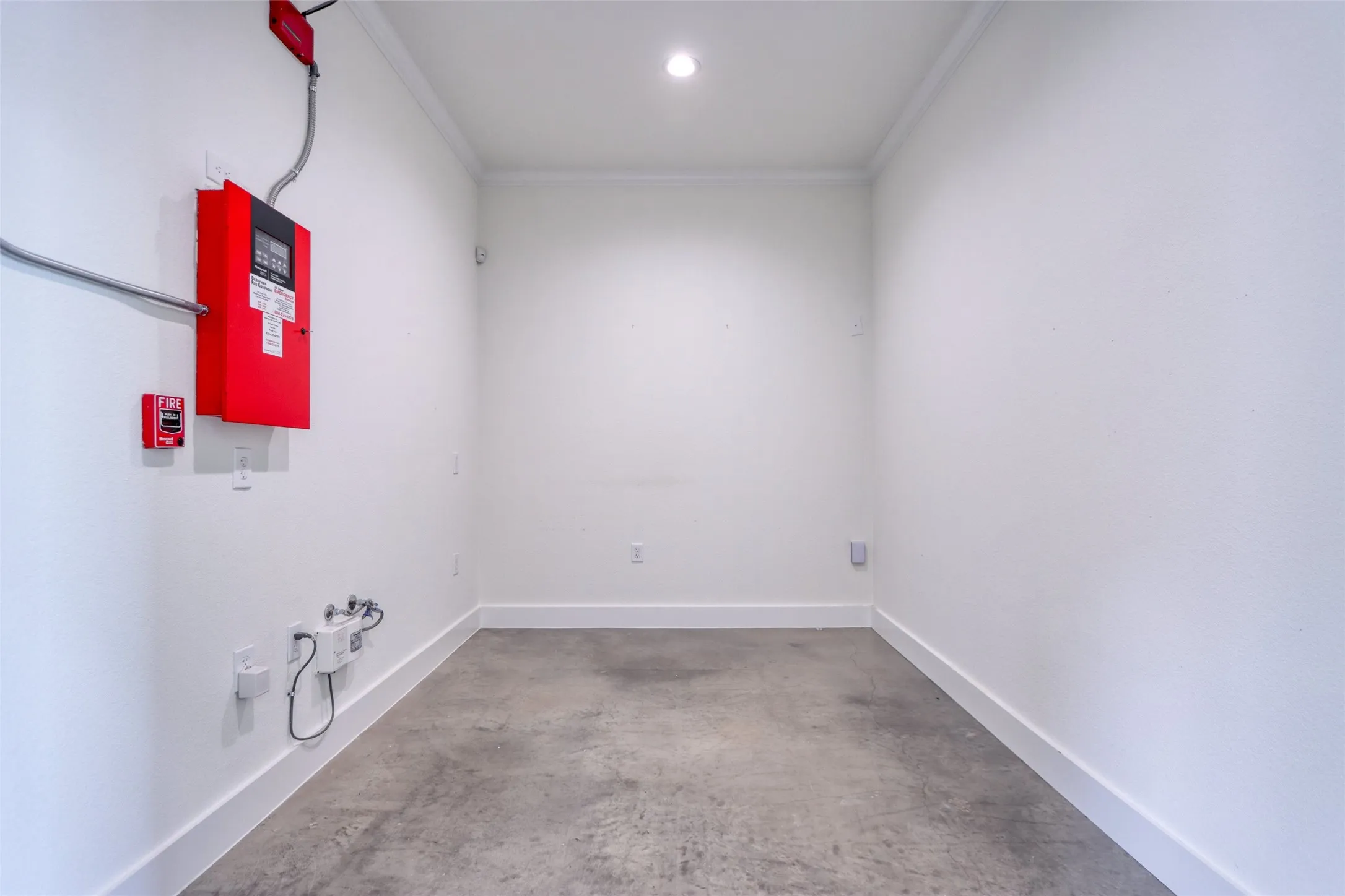 Office For Rent in Ellis County , 525 George Hopper Road 110, Midlothian, Texas 76065, 0, 0, Garage spaces, 0 Sqft, built in 2020, mls#21404754, Real Estate Agent in Midlothian, Homes For Rent in Ellis county, Homes For Rent in Midlothian, Realtor in Midlothian Texas, Real Estate Brokerage Independent Realty Texas, Luminita Cordes Realtor