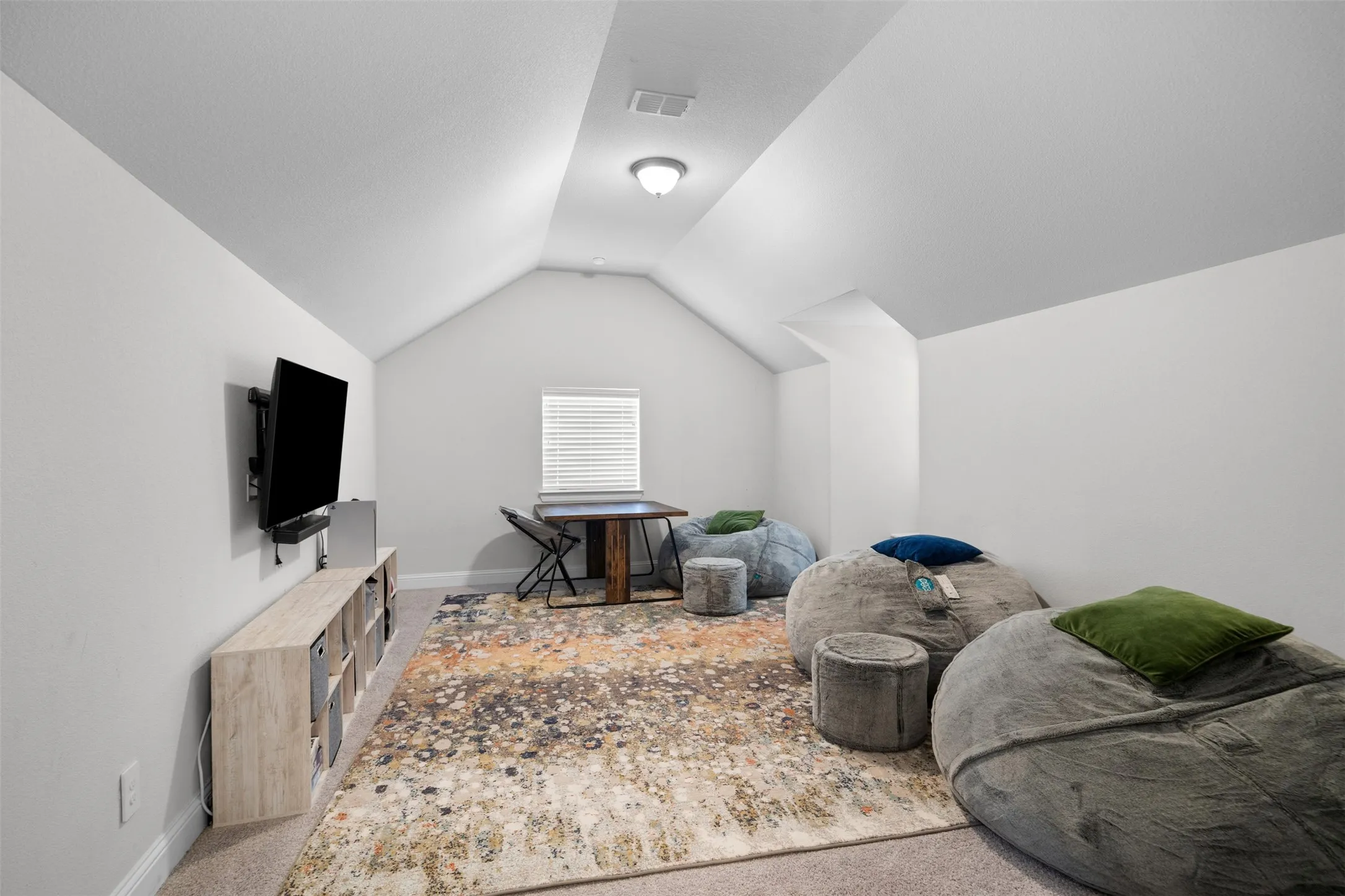 Single Family Residence For Sale in Denton County , 15504 Nimble Trail, Fort Worth, Texas 76262, 5 Bedroom, 4 Bathroom, 3 Garage spaces, 3,961 Sqft, built in 2021, mls#21404472, Real Estate Agent in Fort Worth, Homes For Sale in Denton county, Homes For Sale in Fort Worth, Realtor in Fort Worth Texas, Real Estate Brokerage Independent Realty Texas, Luminita Cordes Realtor