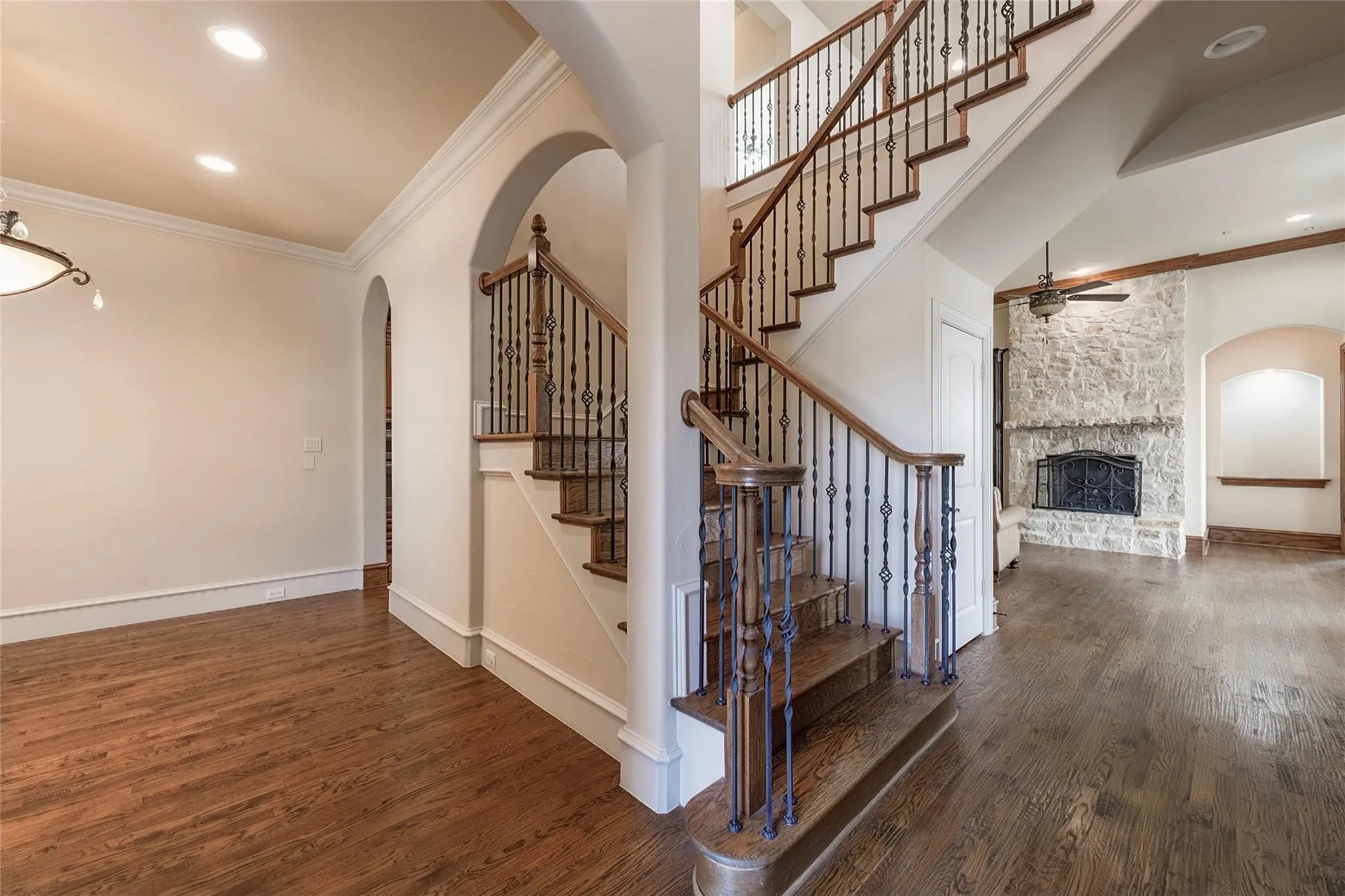 Single Family Residence For Rent in Collin County , 2709 White Dove Drive, Plano, Texas 75093, 4 Bedroom, 4 Bathroom, 2 Garage spaces, 3,390 Sqft, built in 2007, mls#21404782, Real Estate Agent in Plano, Homes For Rent in Collin county, Homes For Rent in Plano, Realtor in Plano Texas, Real Estate Brokerage Independent Realty Texas, Luminita Cordes Realtor