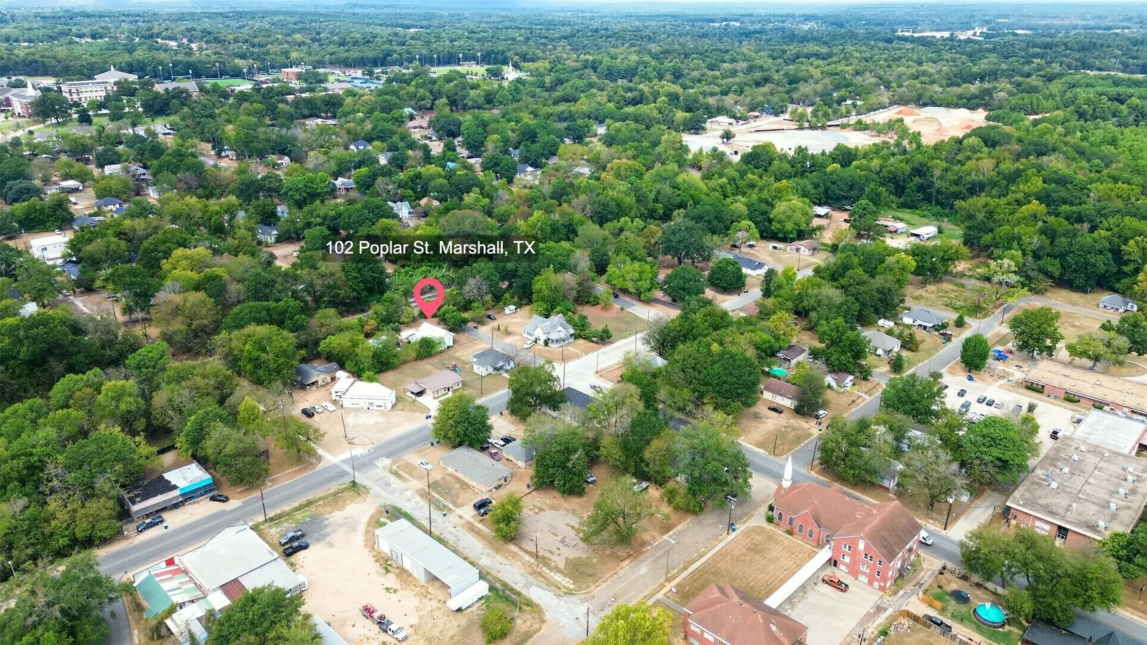 Single Family Residence For Sale in Harrison County , 102 Poplar Street, Marshall, Texas 75670, 3 Bedroom, 1 Bathroom, Garage spaces, 1,336 Sqft, built in 1900, mls#21404777, Real Estate Agent in Marshall, Homes For Sale in Harrison county, Homes For Sale in Marshall, Realtor in Marshall Texas, Real Estate Brokerage Independent Realty Texas, Luminita Cordes Realtor