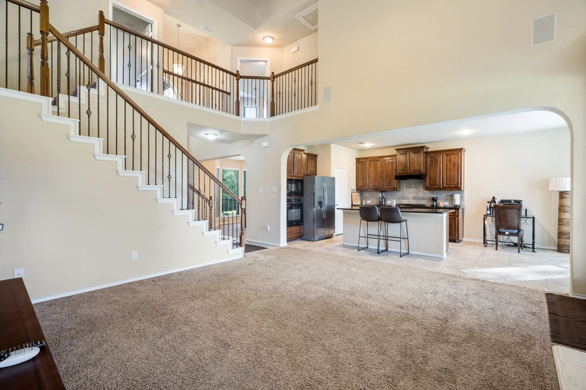 Single Family Residence For Sale in Dallas County , 1300 Bellingham Circle, Glenn Heights, Texas 75154, 5 Bedroom, 5 Bathroom, 2 Garage spaces, 3,156 Sqft, built in 2016, mls#21404666, Real Estate Agent in Glenn Heights, Homes For Sale in Dallas county, Homes For Sale in Glenn Heights, Realtor in Glenn Heights Texas, Real Estate Brokerage Independent Realty Texas, Luminita Cordes Realtor