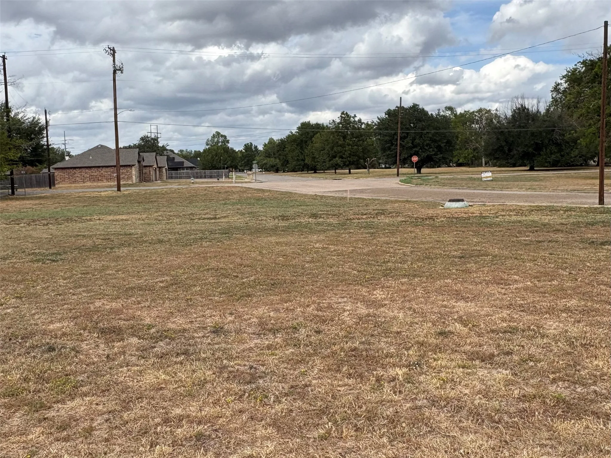 Improved Land For Sale in Hunt County , .30 lot Washington Street, Commerce, Texas 75428, 0, 0, Garage spaces, 0 Sqft, built in 0, mls#21402306, Real Estate Agent in Commerce, Homes For Sale in Hunt county, Homes For Sale in Commerce, Realtor in Commerce Texas, Real Estate Brokerage Independent Realty Texas, Luminita Cordes Realtor