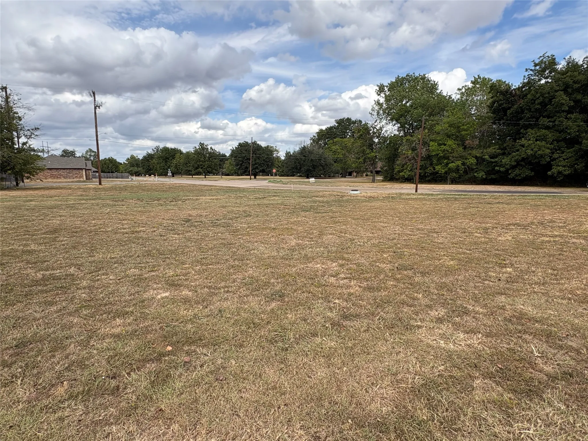 Improved Land For Sale in Hunt County , .30 lot Washington Street, Commerce, Texas 75428, 0, 0, Garage spaces, 0 Sqft, built in 0, mls#21402306, Real Estate Agent in Commerce, Homes For Sale in Hunt county, Homes For Sale in Commerce, Realtor in Commerce Texas, Real Estate Brokerage Independent Realty Texas, Luminita Cordes Realtor