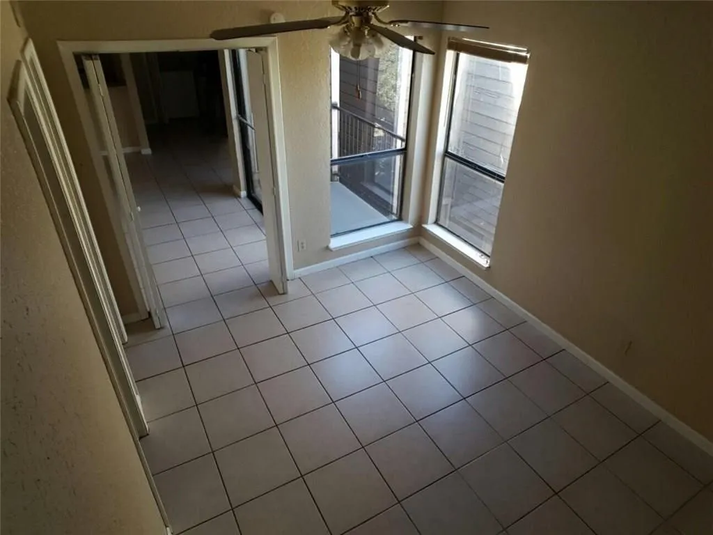 Condominium For Rent in Dallas County , 9811 Walnut Street 304, Dallas, Texas 75243, 1 Bedroom, 1 Bathroom, 1 Garage spaces, 535 Sqft, built in 1981, mls#21404647, Real Estate Agent in Dallas, Homes For Rent in Dallas county, Homes For Rent in Dallas, Realtor in Dallas Texas, Real Estate Brokerage Independent Realty Texas, Luminita Cordes Realtor