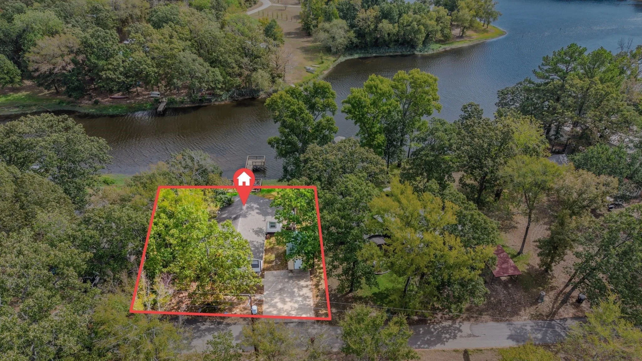 Single Family Residence For Sale in Wood County , 659 CR 1698, Alba, Texas 75410, 1 Bedroom, 1 Bathroom, Garage spaces, 1,348 Sqft, built in 1980, mls#21404093, Real Estate Agent in Alba, Homes For Sale in Wood county, Homes For Sale in Alba, Realtor in Alba Texas, Real Estate Brokerage Independent Realty Texas, Luminita Cordes Realtor