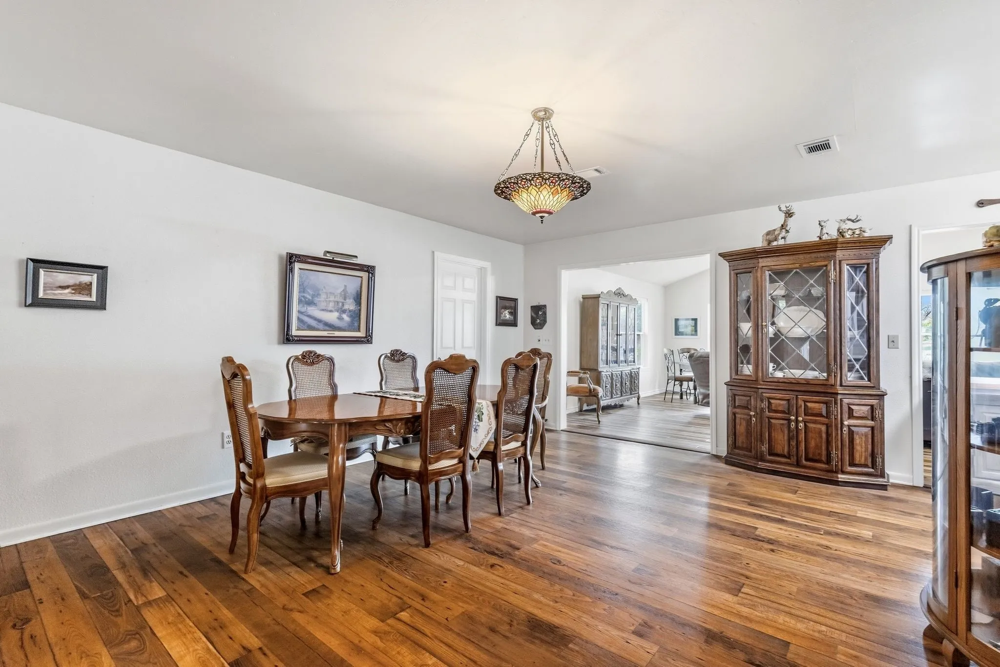 Single Family Residence For Sale in Wood County , 659 CR 1698, Alba, Texas 75410, 1 Bedroom, 1 Bathroom, Garage spaces, 1,348 Sqft, built in 1980, mls#21404093, Real Estate Agent in Alba, Homes For Sale in Wood county, Homes For Sale in Alba, Realtor in Alba Texas, Real Estate Brokerage Independent Realty Texas, Luminita Cordes Realtor