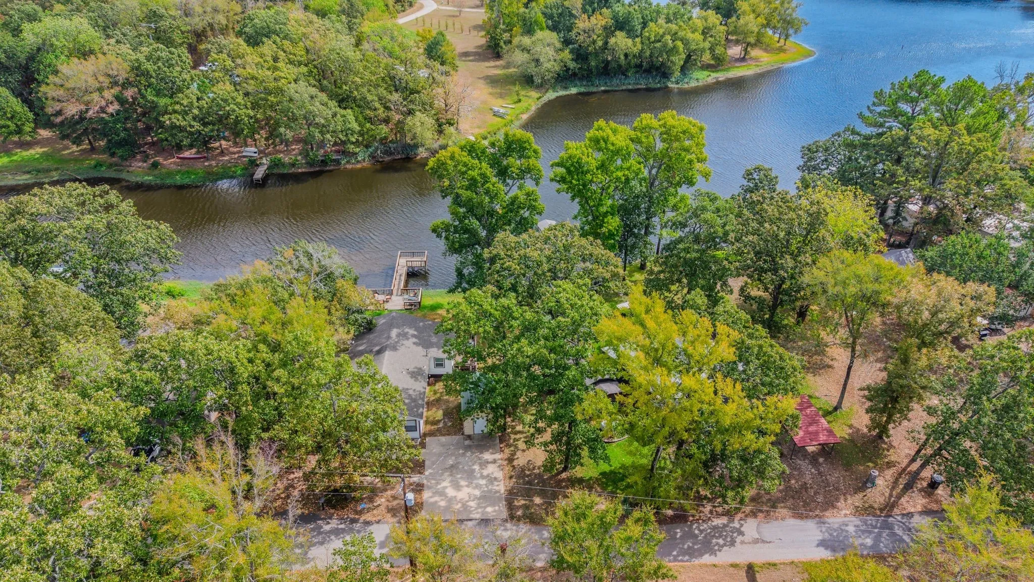 Single Family Residence For Sale in Wood County , 659 CR 1698, Alba, Texas 75410, 1 Bedroom, 1 Bathroom, Garage spaces, 1,348 Sqft, built in 1980, mls#21404093, Real Estate Agent in Alba, Homes For Sale in Wood county, Homes For Sale in Alba, Realtor in Alba Texas, Real Estate Brokerage Independent Realty Texas, Luminita Cordes Realtor