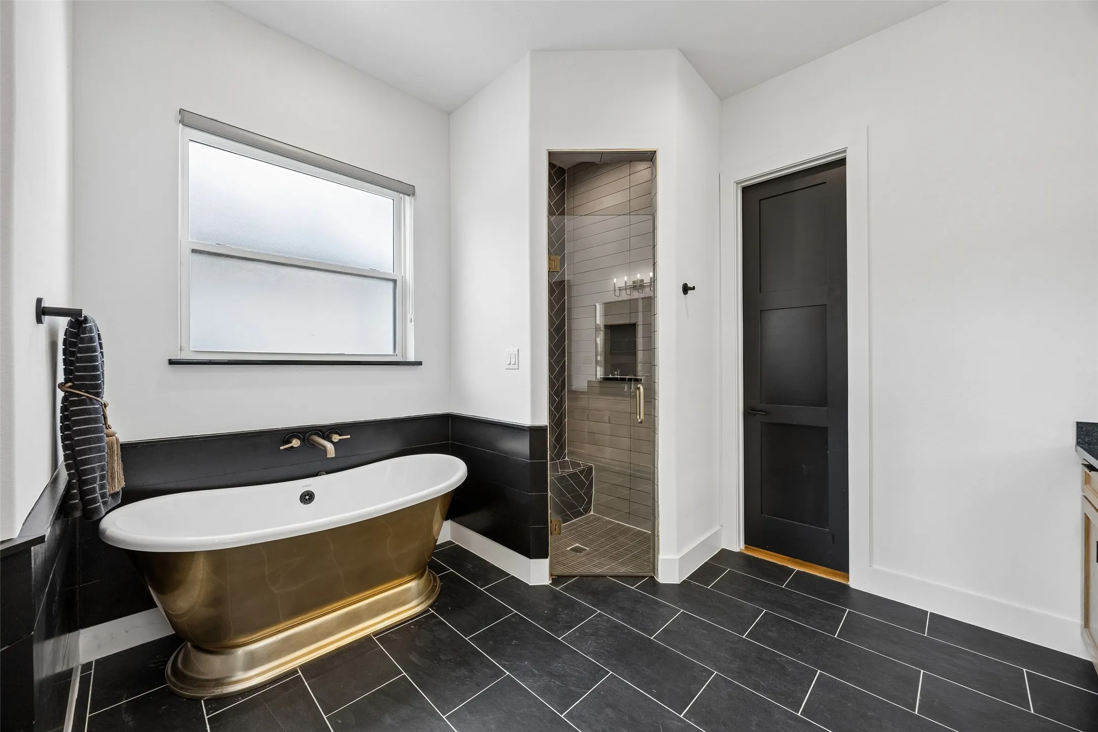 Bedroom Ensuite Bathroom