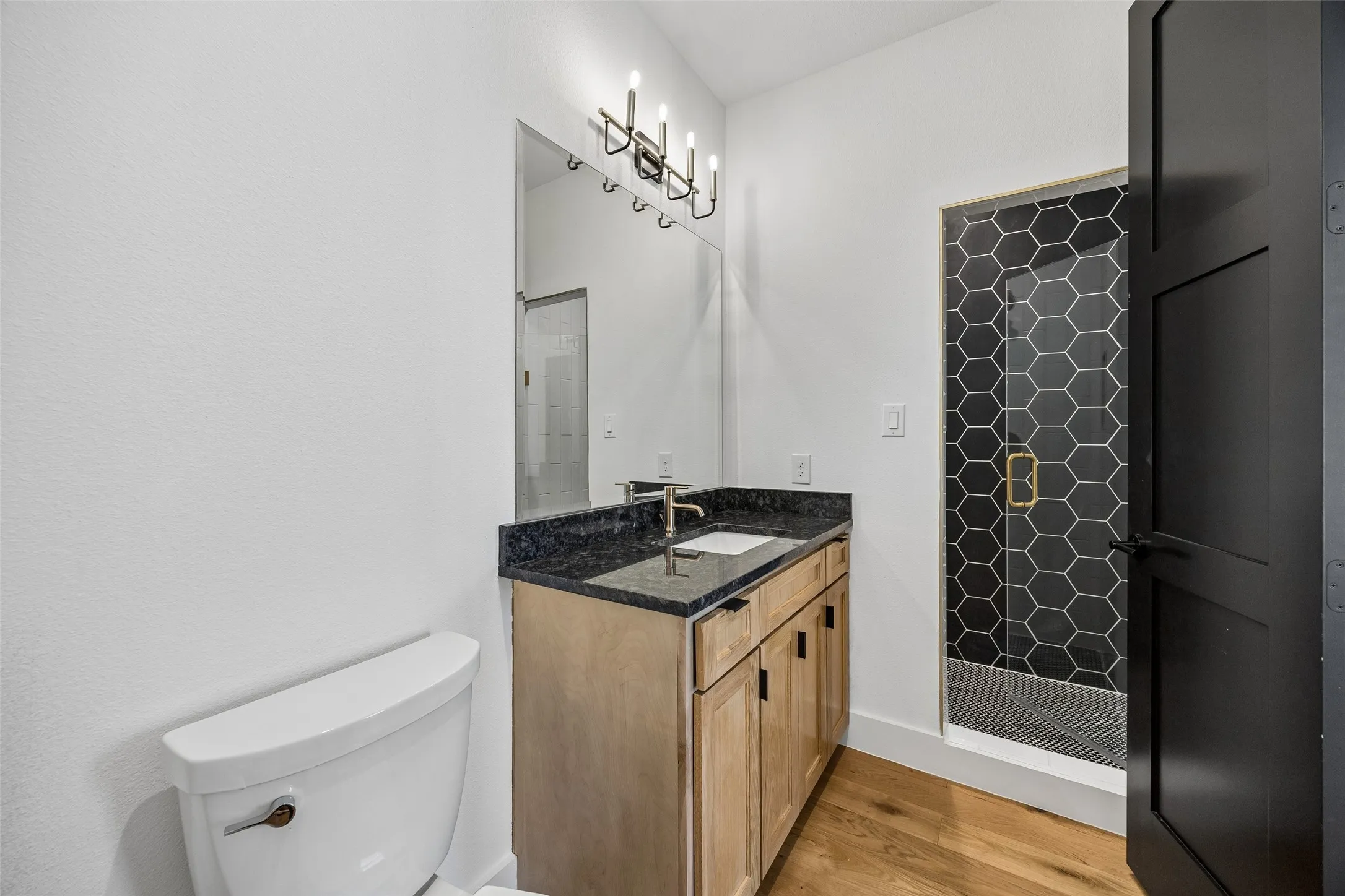 Bedroom Ensuite Bathroom