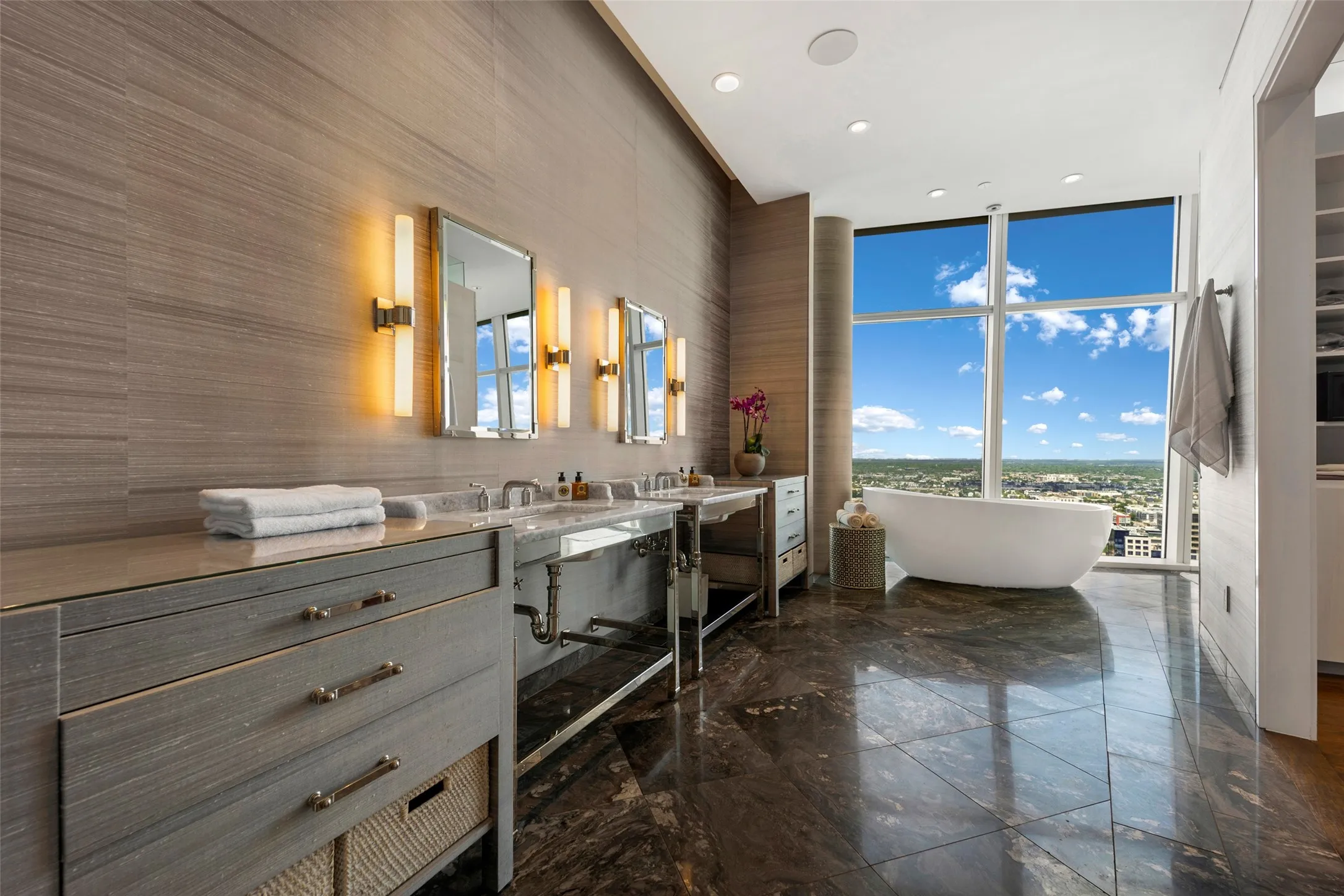 Marble floors/calcite surfaces