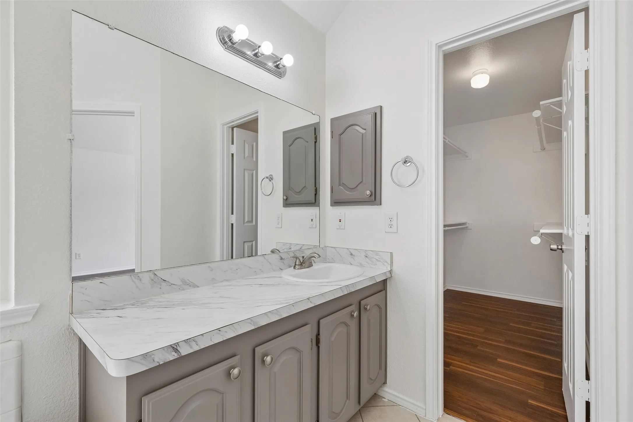 Primary Ensuite Bathroom