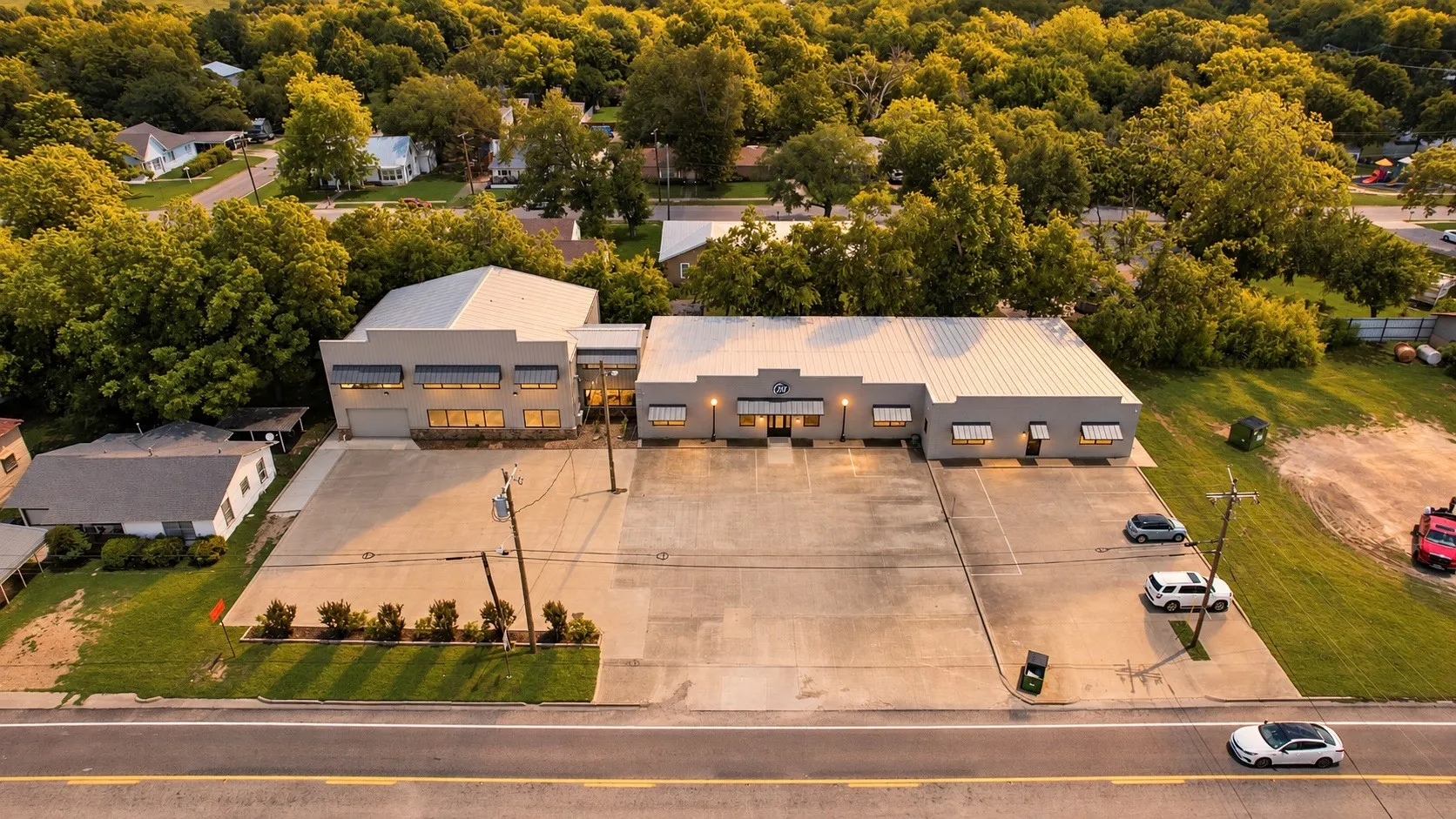 Office For Sale in Van Zandt County , 400 N 4th Street, Wills Point, Texas 75169, 0, 0, Garage spaces, 0 Sqft, built in 1986, mls#21404798, Real Estate Agent in Wills Point, Homes For Sale in Van Zandt county, Homes For Sale in Wills Point, Realtor in Wills Point Texas, Real Estate Brokerage Independent Realty Texas, Luminita Cordes Realtor