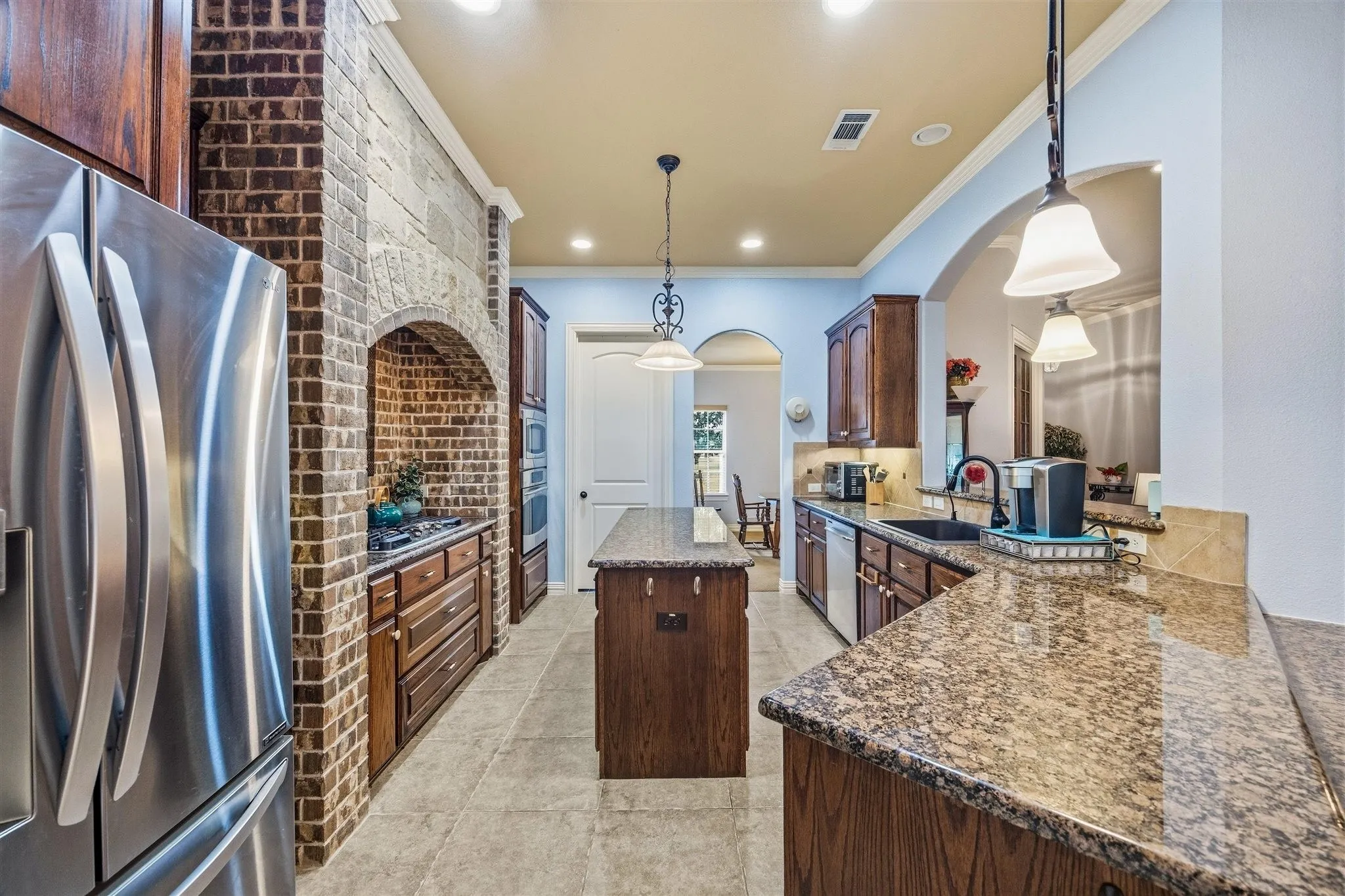 Single Family Residence For Sale in Kaufman County , 1066 Canyon Lake Road, Wills Point, Texas 75169, 5 Bedroom, 4 Bathroom, 3 Garage spaces, 3,355 Sqft, built in 2011, mls#21402680, Real Estate Agent in Wills Point, Homes For Sale in Kaufman county, Homes For Sale in Wills Point, Realtor in Wills Point Texas, Real Estate Brokerage Independent Realty Texas, Luminita Cordes Realtor