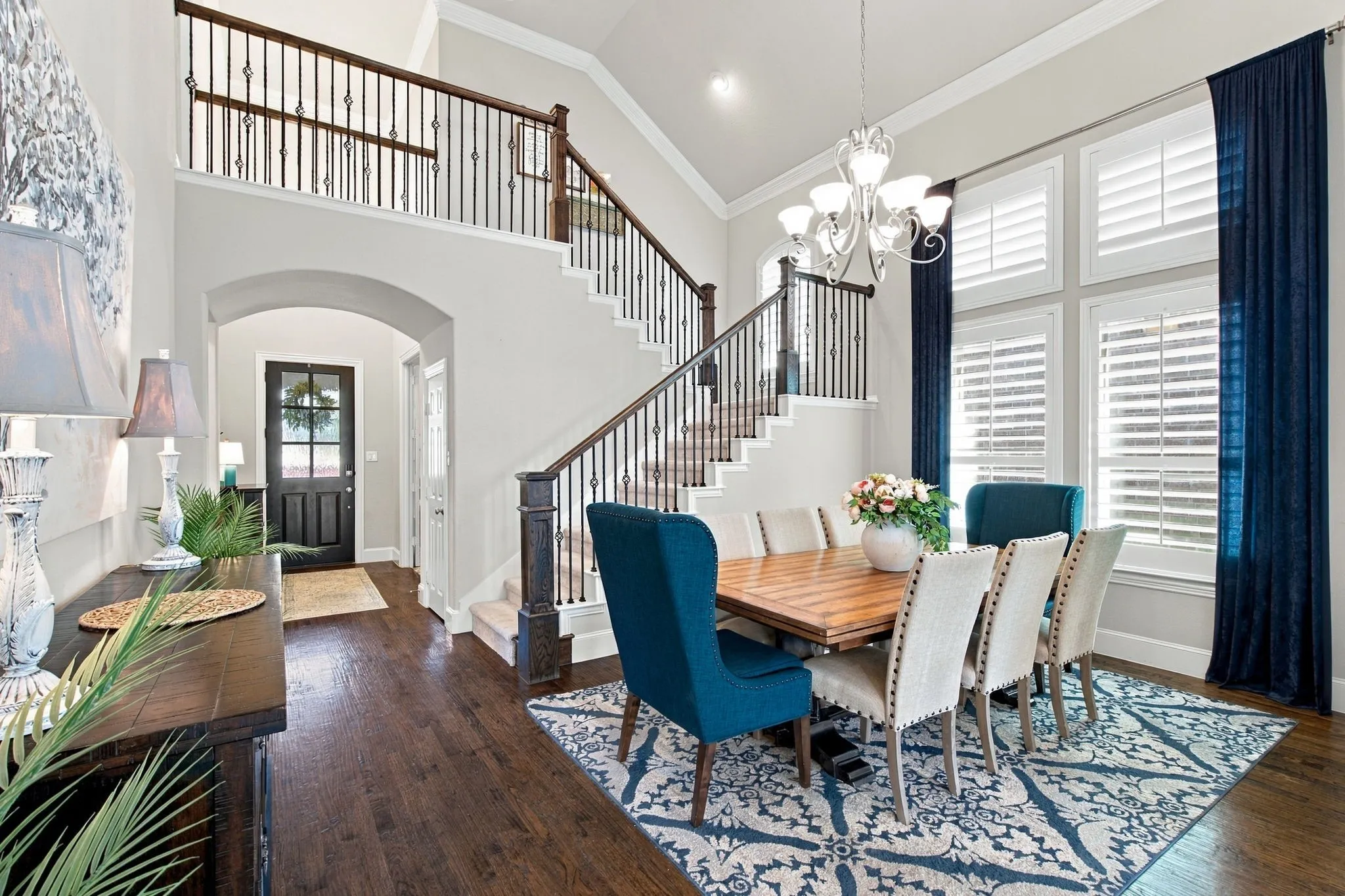 Single Family Residence For Sale in Denton County , 8508 Cholla Boulevard, Lantana, Texas 76226, 4 Bedroom, 4 Bathroom, 3 Garage spaces, 3,226 Sqft, built in 2016, mls#21404728, Real Estate Agent in Lantana, Homes For Sale in Denton county, Homes For Sale in Lantana, Realtor in Lantana Texas, Real Estate Brokerage Independent Realty Texas, Luminita Cordes Realtor