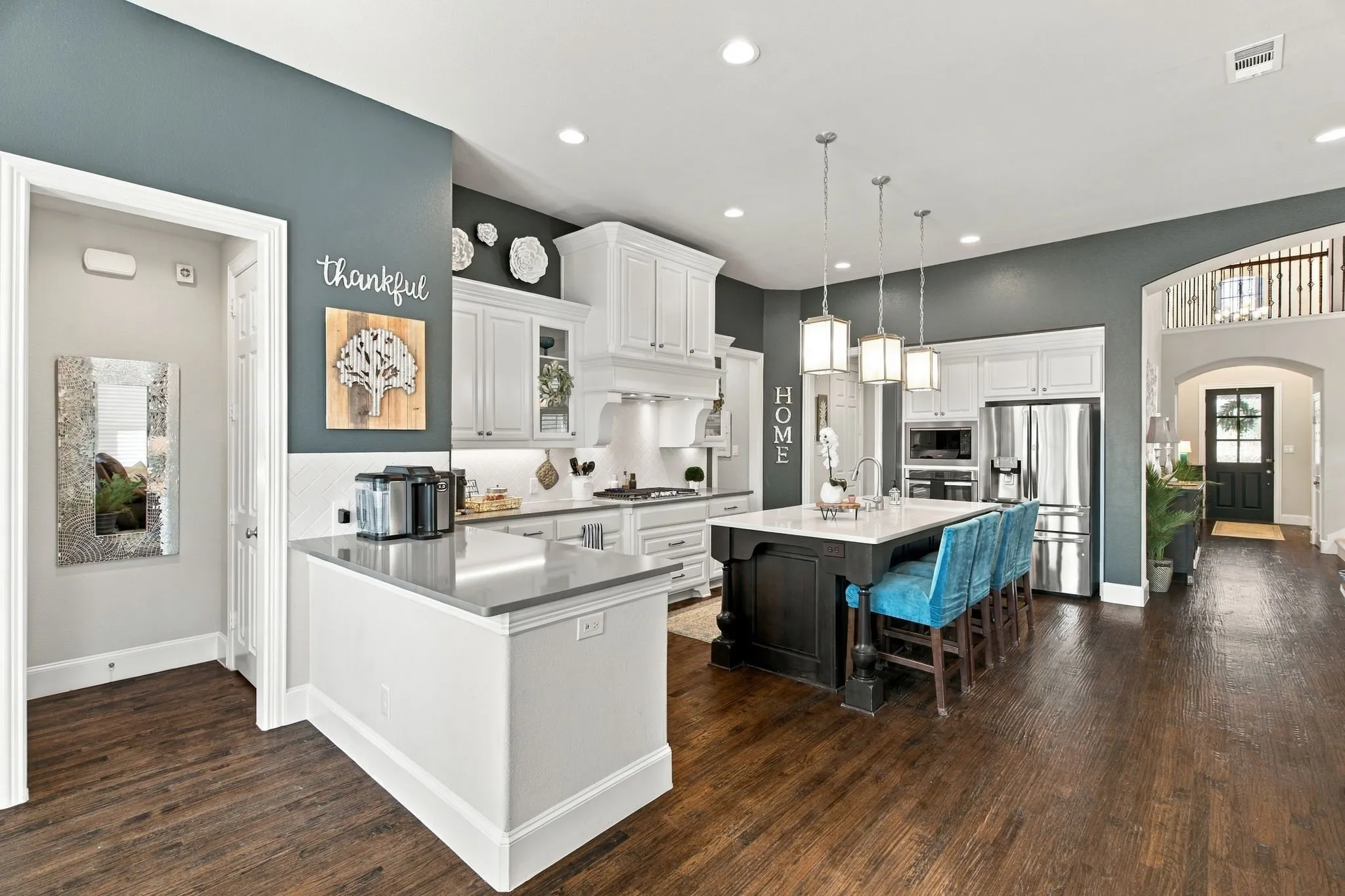 Single Family Residence For Sale in Denton County , 8508 Cholla Boulevard, Lantana, Texas 76226, 4 Bedroom, 4 Bathroom, 3 Garage spaces, 3,226 Sqft, built in 2016, mls#21404728, Real Estate Agent in Lantana, Homes For Sale in Denton county, Homes For Sale in Lantana, Realtor in Lantana Texas, Real Estate Brokerage Independent Realty Texas, Luminita Cordes Realtor