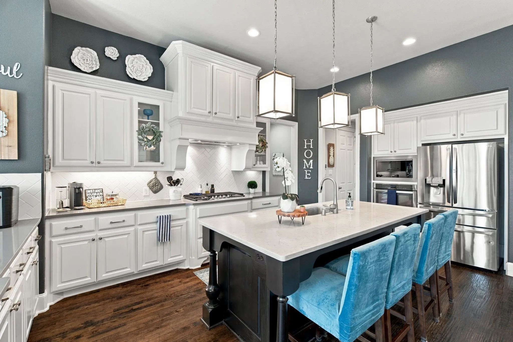 Single Family Residence For Sale in Denton County , 8508 Cholla Boulevard, Lantana, Texas 76226, 4 Bedroom, 4 Bathroom, 3 Garage spaces, 3,226 Sqft, built in 2016, mls#21404728, Real Estate Agent in Lantana, Homes For Sale in Denton county, Homes For Sale in Lantana, Realtor in Lantana Texas, Real Estate Brokerage Independent Realty Texas, Luminita Cordes Realtor