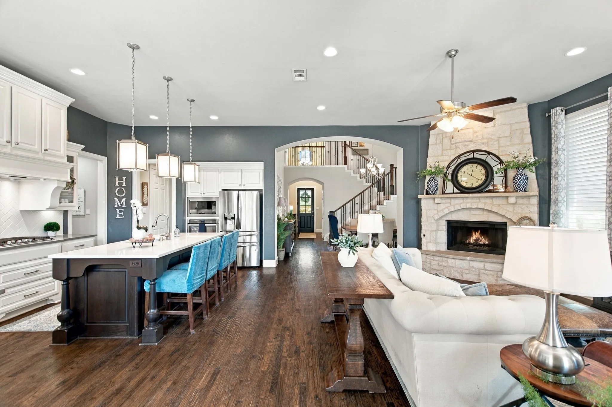 Single Family Residence For Sale in Denton County , 8508 Cholla Boulevard, Lantana, Texas 76226, 4 Bedroom, 4 Bathroom, 3 Garage spaces, 3,226 Sqft, built in 2016, mls#21404728, Real Estate Agent in Lantana, Homes For Sale in Denton county, Homes For Sale in Lantana, Realtor in Lantana Texas, Real Estate Brokerage Independent Realty Texas, Luminita Cordes Realtor