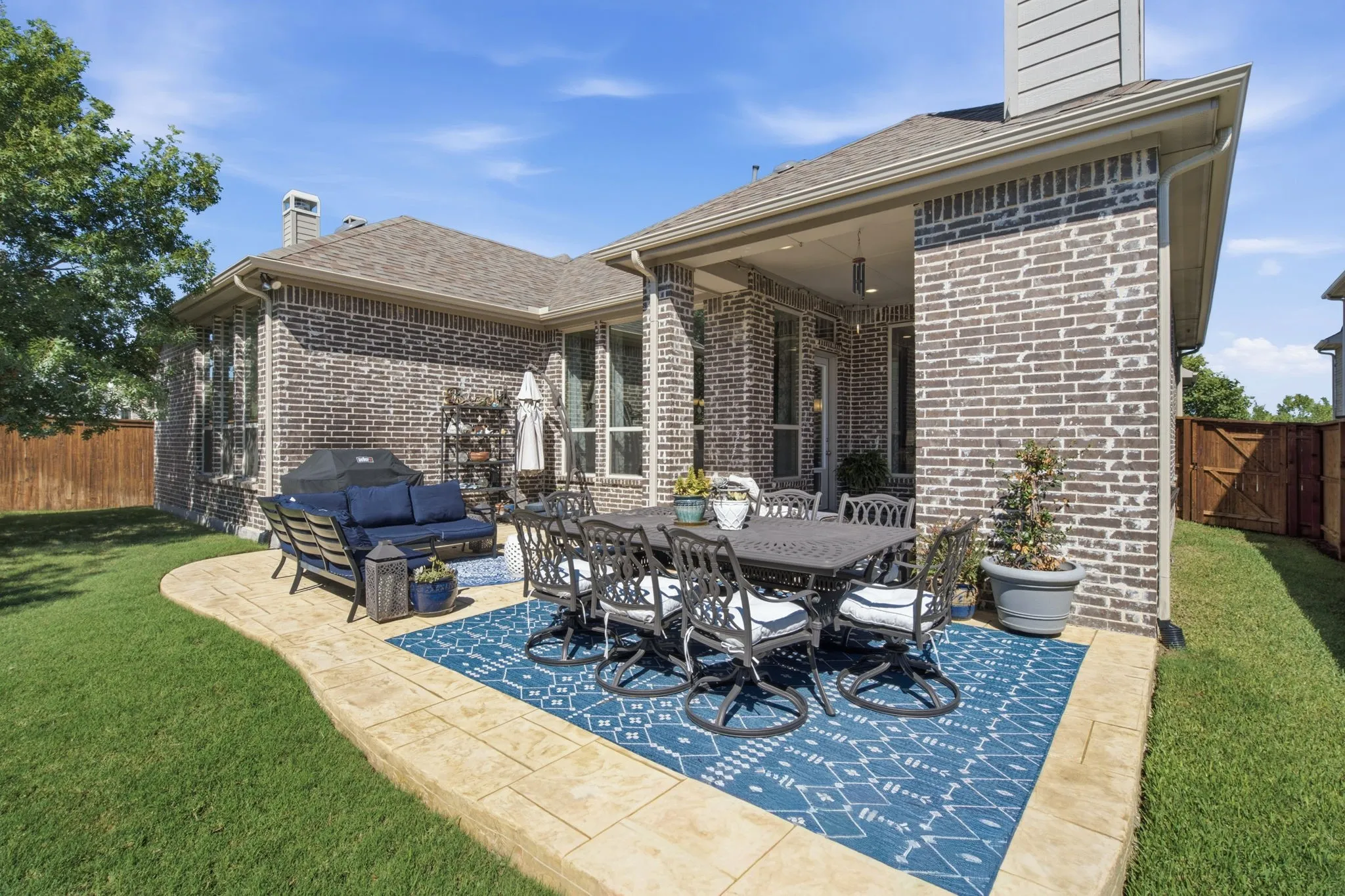 Single Family Residence For Sale in Denton County , 8508 Cholla Boulevard, Lantana, Texas 76226, 4 Bedroom, 4 Bathroom, 3 Garage spaces, 3,226 Sqft, built in 2016, mls#21404728, Real Estate Agent in Lantana, Homes For Sale in Denton county, Homes For Sale in Lantana, Realtor in Lantana Texas, Real Estate Brokerage Independent Realty Texas, Luminita Cordes Realtor