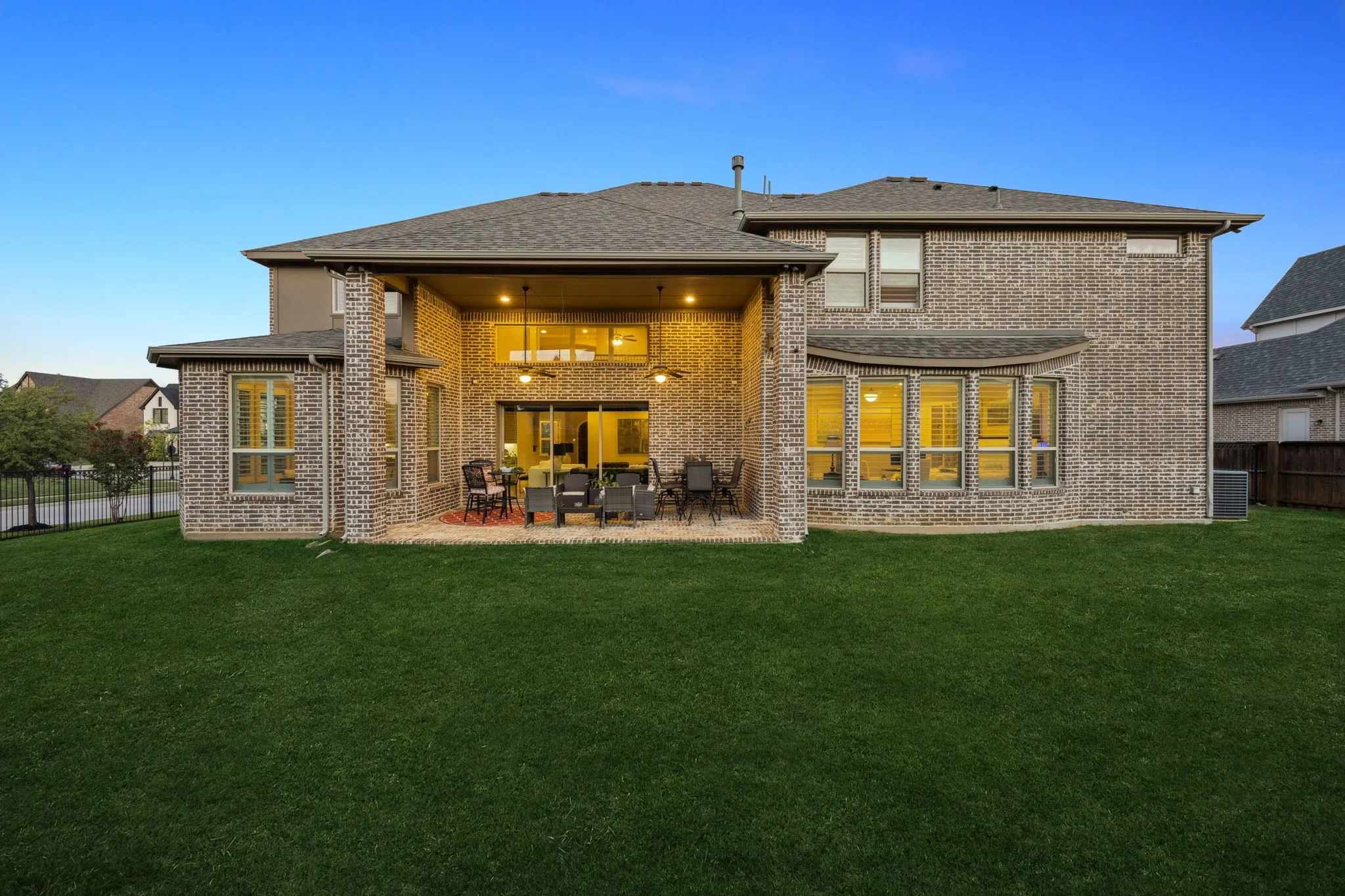 Single Family Residence For Rent in Tarrant County , 920 Rhone Lane, Southlake, Texas 76092, 5 Bedroom, 7 Bathroom, 3 Garage spaces, 5,485 Sqft, built in 2016, mls#21404844, Real Estate Agent in Southlake, Homes For Rent in Tarrant county, Homes For Rent in Southlake, Realtor in Southlake Texas, Real Estate Brokerage Independent Realty Texas, Luminita Cordes Realtor