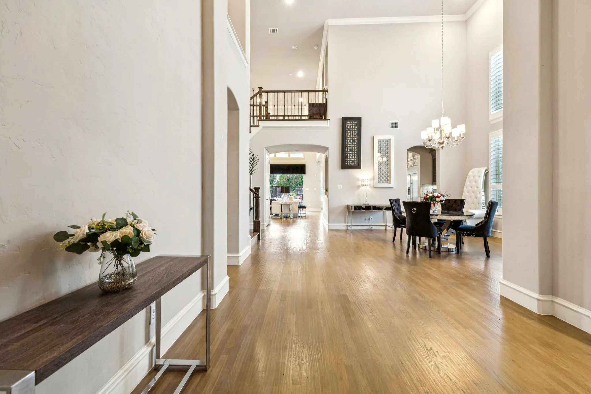 Single Family Residence For Rent in Tarrant County , 920 Rhone Lane, Southlake, Texas 76092, 5 Bedroom, 7 Bathroom, 3 Garage spaces, 5,485 Sqft, built in 2016, mls#21404844, Real Estate Agent in Southlake, Homes For Rent in Tarrant county, Homes For Rent in Southlake, Realtor in Southlake Texas, Real Estate Brokerage Independent Realty Texas, Luminita Cordes Realtor