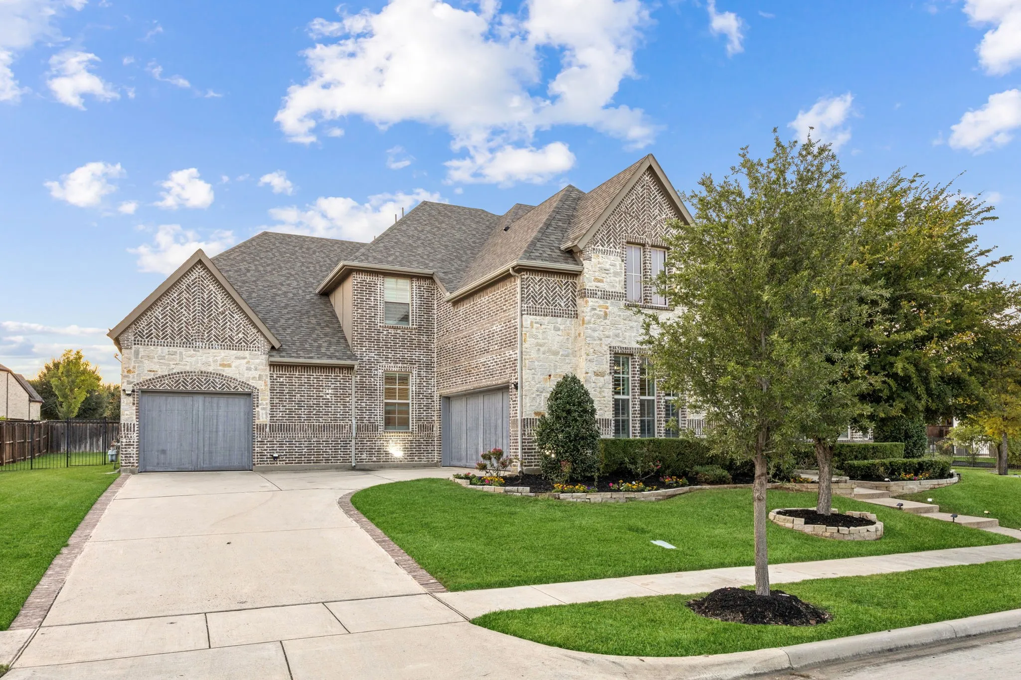 Single Family Residence For Rent in Tarrant County , 920 Rhone Lane, Southlake, Texas 76092, 5 Bedroom, 7 Bathroom, 3 Garage spaces, 5,485 Sqft, built in 2016, mls#21404844, Real Estate Agent in Southlake, Homes For Rent in Tarrant county, Homes For Rent in Southlake, Realtor in Southlake Texas, Real Estate Brokerage Independent Realty Texas, Luminita Cordes Realtor