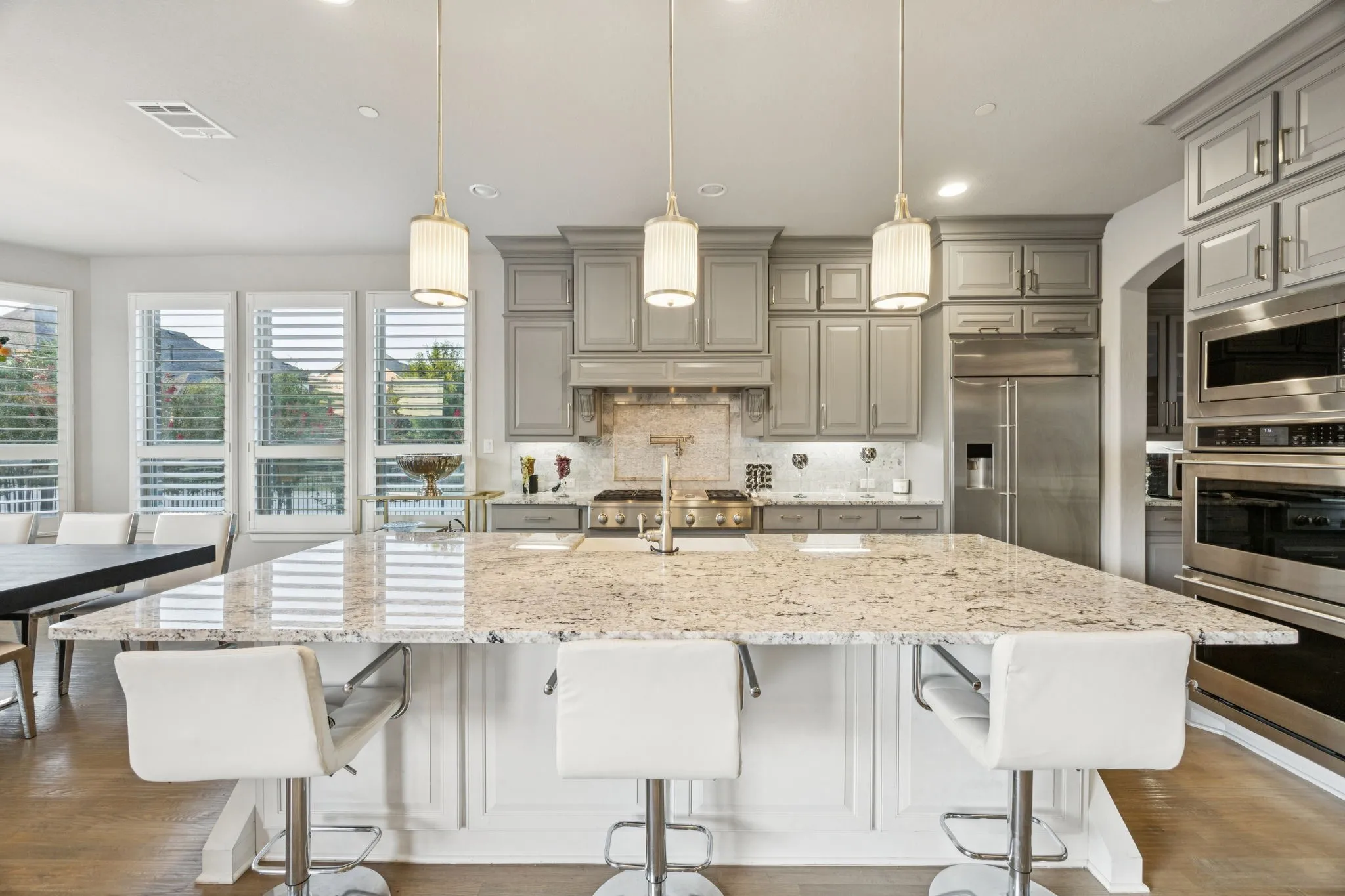 Single Family Residence For Rent in Tarrant County , 920 Rhone Lane, Southlake, Texas 76092, 5 Bedroom, 7 Bathroom, 3 Garage spaces, 5,485 Sqft, built in 2016, mls#21404844, Real Estate Agent in Southlake, Homes For Rent in Tarrant county, Homes For Rent in Southlake, Realtor in Southlake Texas, Real Estate Brokerage Independent Realty Texas, Luminita Cordes Realtor