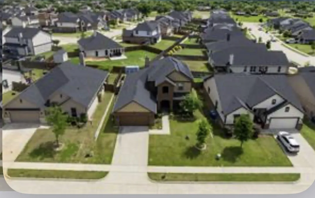 Single Family Residence For Sale in Grayson County , 4704 Cormorant Drive, Sherman, Texas 75092, 4 Bedroom, 3 Bathroom, 2 Garage spaces, 2,590 Sqft, built in 2020, mls#21404845, Real Estate Agent in Sherman, Homes For Sale in Grayson county, Homes For Sale in Sherman, Realtor in Sherman Texas, Real Estate Brokerage Independent Realty Texas, Luminita Cordes Realtor