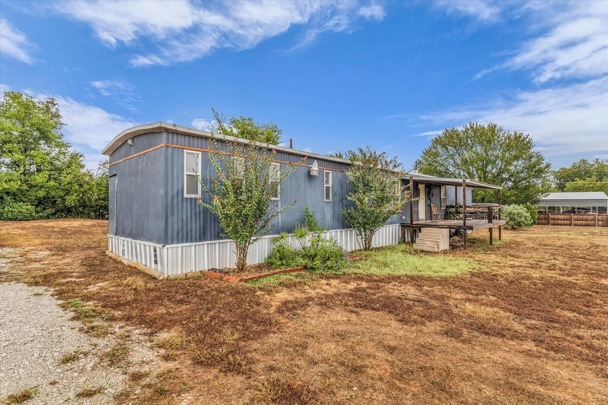 Mobile Home For Sale in Mc Lennan County , 0 Lakeside, China Spring, Texas 76633, 2 Bedroom, 2 Bathroom, Garage spaces, 1,216 Sqft, built in 2000, mls#21404814, Real Estate Agent in China Spring, Homes For Sale in Mc Lennan county, Homes For Sale in China Spring, Realtor in China Spring Texas, Real Estate Brokerage Independent Realty Texas, Luminita Cordes Realtor