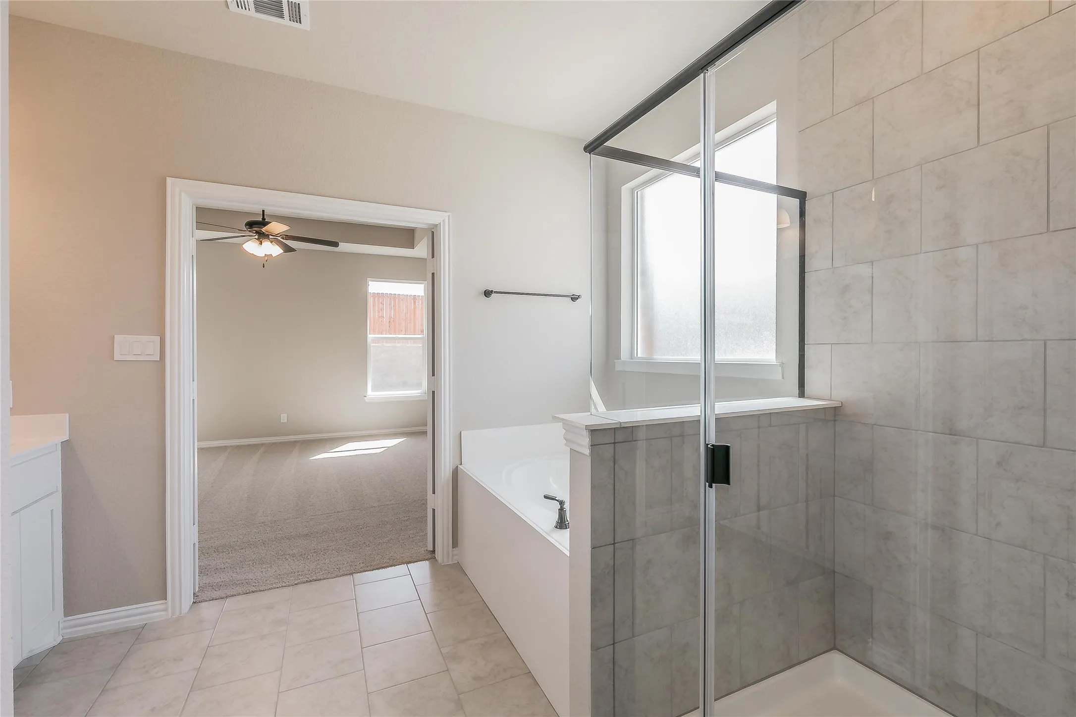 Single Family Residence For Rent in Parker County , 15061 Ted Trail, Aledo, Texas 76008, 4 Bedroom, 2 Bathroom, 2 Garage spaces, 1,939 Sqft, built in 2022, mls#21404847, Real Estate Agent in Aledo, Homes For Rent in Parker county, Homes For Rent in Aledo, Realtor in Aledo Texas, Real Estate Brokerage Independent Realty Texas, Luminita Cordes Realtor
