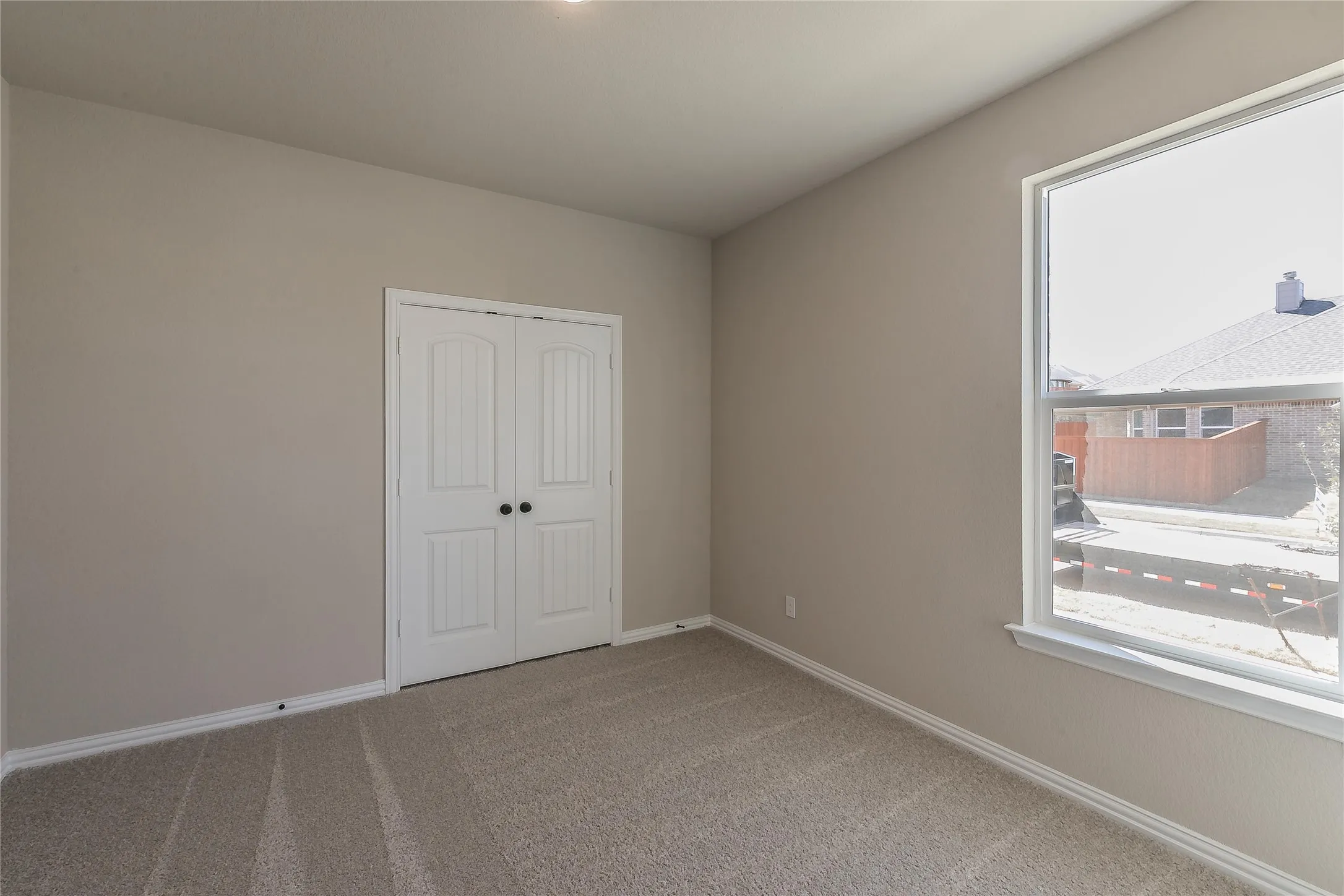 Single Family Residence For Rent in Parker County , 15061 Ted Trail, Aledo, Texas 76008, 4 Bedroom, 2 Bathroom, 2 Garage spaces, 1,939 Sqft, built in 2022, mls#21404847, Real Estate Agent in Aledo, Homes For Rent in Parker county, Homes For Rent in Aledo, Realtor in Aledo Texas, Real Estate Brokerage Independent Realty Texas, Luminita Cordes Realtor