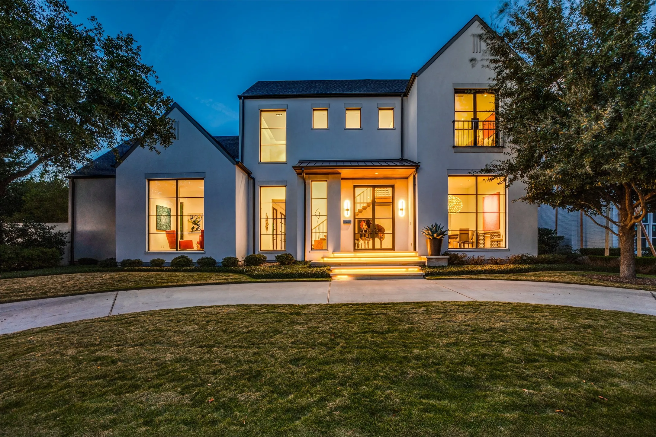 Single Family Residence For Rent in Dallas County , 4352 Fairfax Avenue, Highland Park, Texas 75205, 5 Bedroom, 7 Bathroom, 2 Garage spaces, 6,106 Sqft, built in 2016, mls#21402101, Real Estate Agent in Highland Park, Homes For Rent in Dallas county, Homes For Rent in Highland Park, Realtor in Highland Park Texas, Real Estate Brokerage Independent Realty Texas, Luminita Cordes Realtor