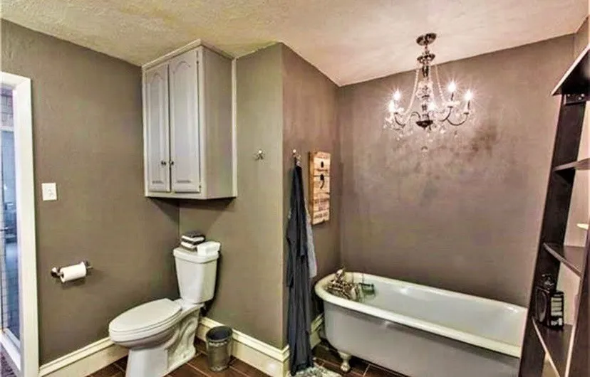 Business For Sale in Hunt County , 2702 Lee Street, Greenville, Texas 75401, 0, 0, Garage spaces, 0 Sqft, built in 1948, mls#21403284, Real Estate Agent in Greenville, Homes For Sale in Hunt county, Homes For Sale in Greenville, Realtor in Greenville Texas, Real Estate Brokerage Independent Realty Texas, Luminita Cordes Realtor