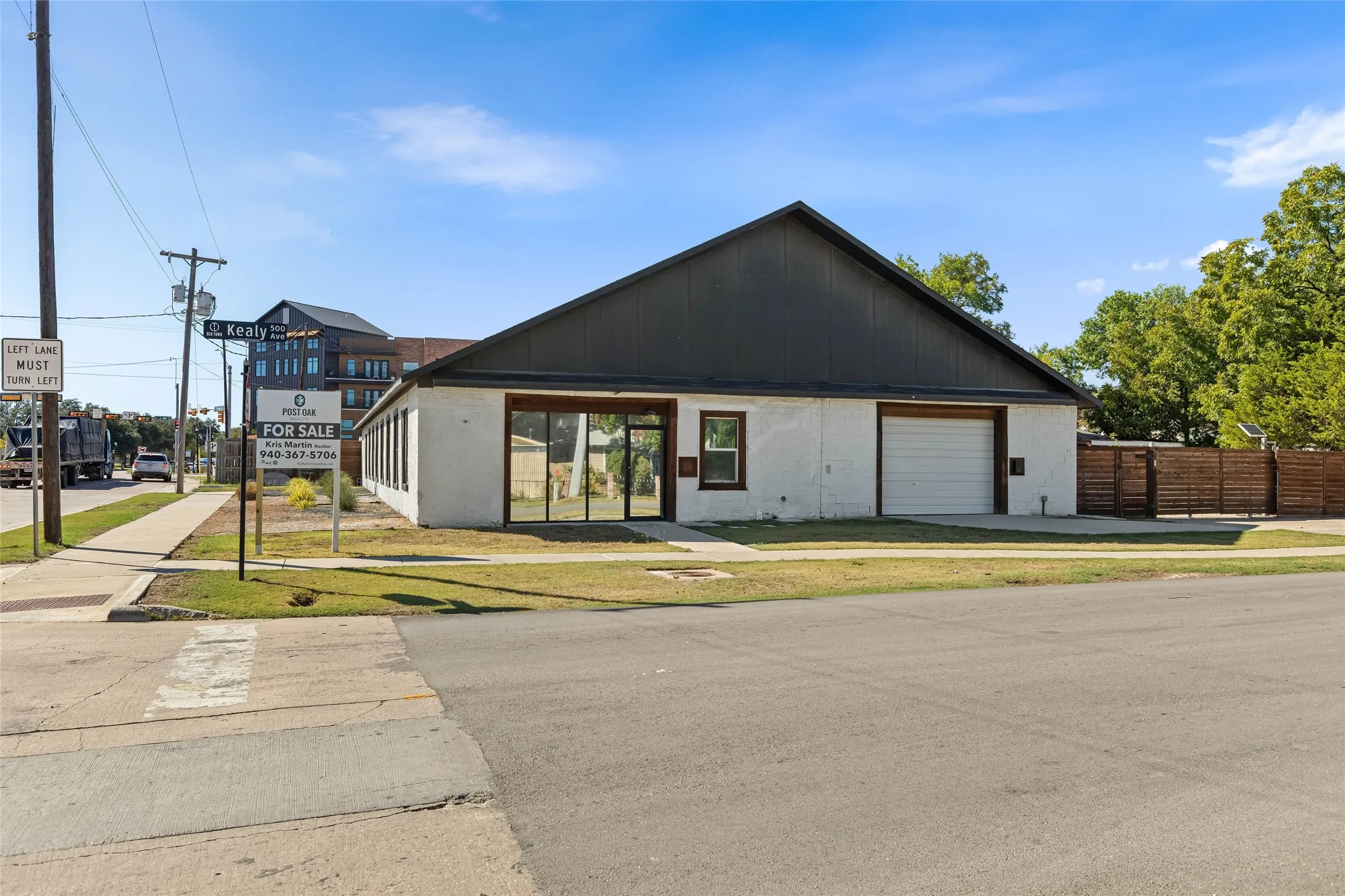 Industrial For Sale in Denton County , 537 S Kealy Avenue, Lewisville, Texas 75057, 0, 0, Garage spaces, 0 Sqft, built in 1958, mls#21404853, Real Estate Agent in Lewisville, Homes For Sale in Denton county, Homes For Sale in Lewisville, Realtor in Lewisville Texas, Real Estate Brokerage Independent Realty Texas, Luminita Cordes Realtor