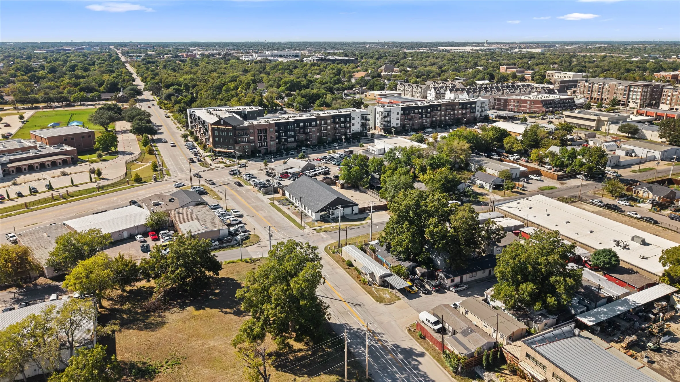 Industrial For Sale in Denton County , 537 S Kealy Avenue, Lewisville, Texas 75057, 0, 0, Garage spaces, 0 Sqft, built in 1958, mls#21404853, Real Estate Agent in Lewisville, Homes For Sale in Denton county, Homes For Sale in Lewisville, Realtor in Lewisville Texas, Real Estate Brokerage Independent Realty Texas, Luminita Cordes Realtor