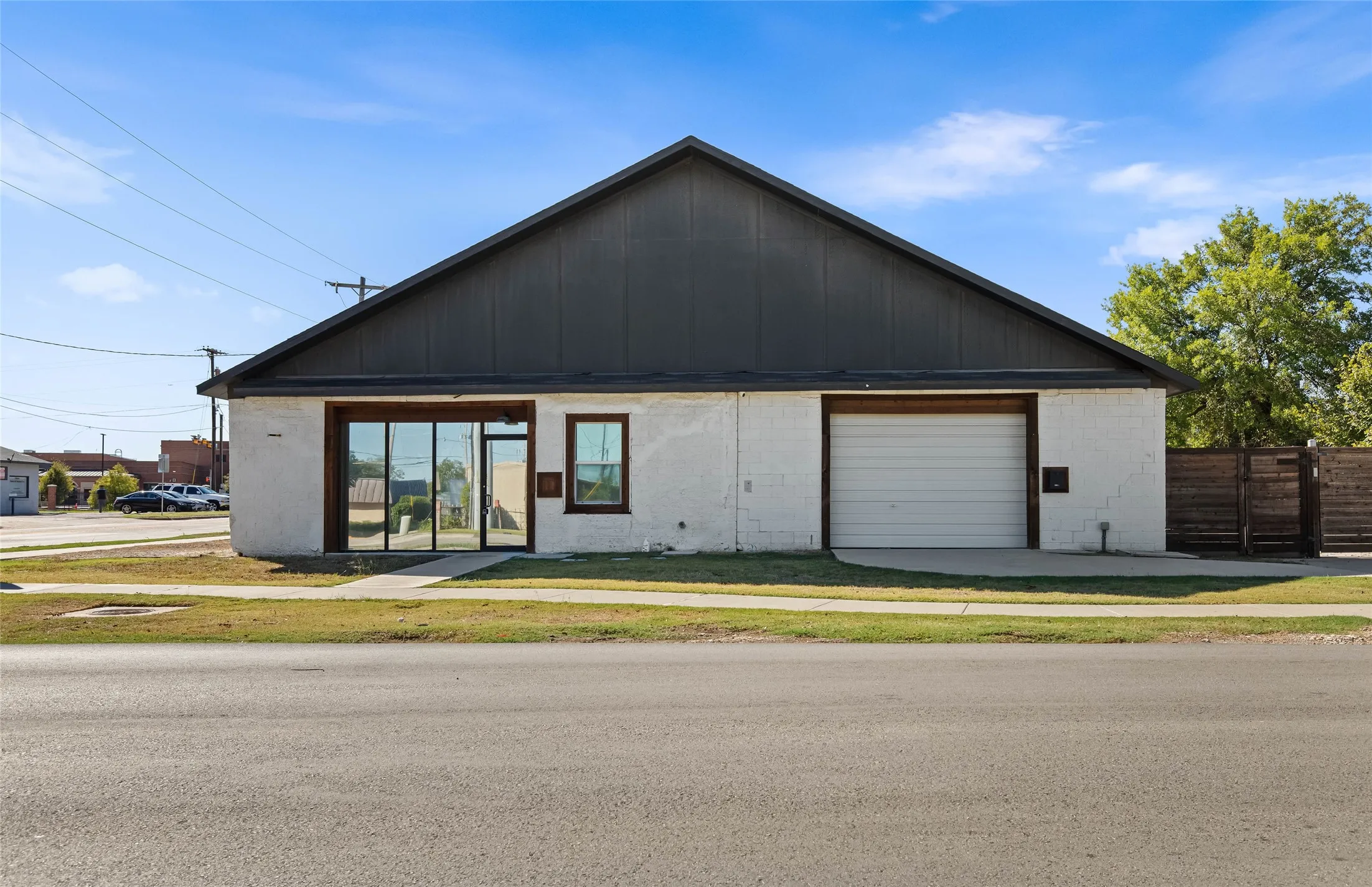 Industrial For Sale in Denton County , 537 S Kealy Avenue, Lewisville, Texas 75057, 0, 0, Garage spaces, 0 Sqft, built in 1958, mls#21404853, Real Estate Agent in Lewisville, Homes For Sale in Denton county, Homes For Sale in Lewisville, Realtor in Lewisville Texas, Real Estate Brokerage Independent Realty Texas, Luminita Cordes Realtor