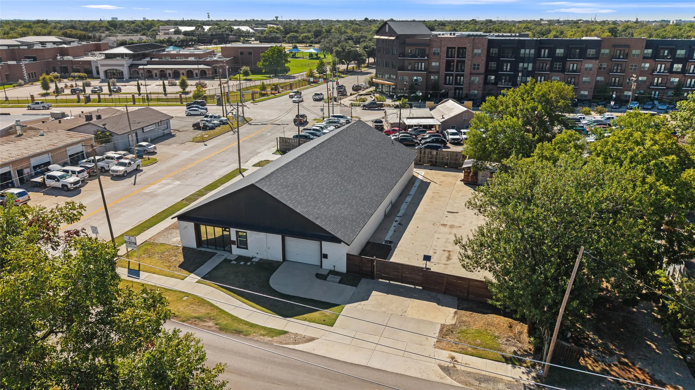 Industrial For Sale in Denton County , 537 S Kealy Avenue, Lewisville, Texas 75057, 0, 0, Garage spaces, 0 Sqft, built in 1958, mls#21404853, Real Estate Agent in Lewisville, Homes For Sale in Denton county, Homes For Sale in Lewisville, Realtor in Lewisville Texas, Real Estate Brokerage Independent Realty Texas, Luminita Cordes Realtor