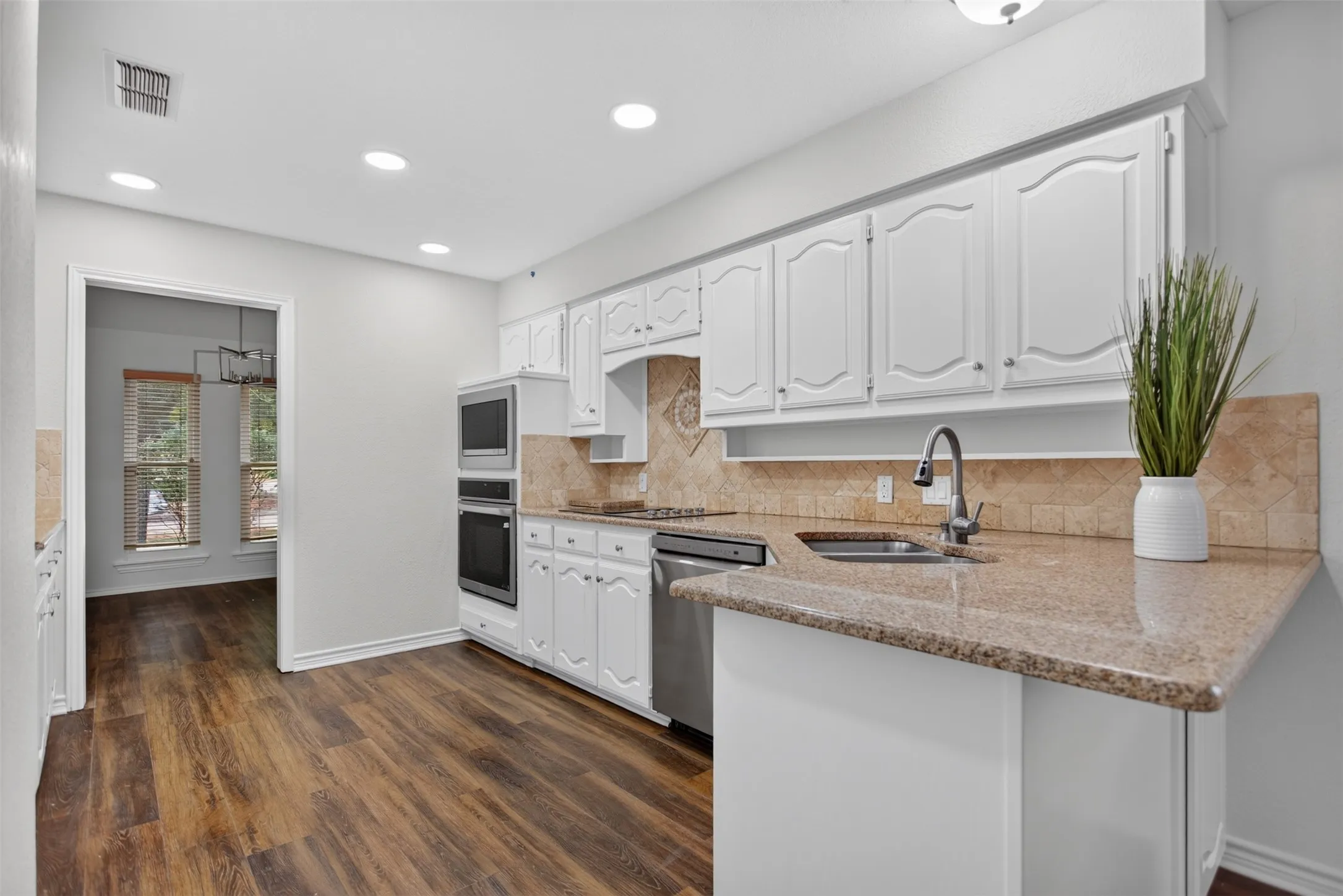 Gorgeous kitchen