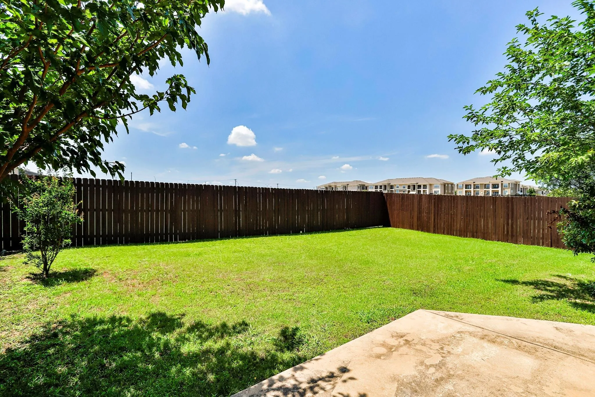 Single Family Residence For Rent in Tarrant County , 8705 Sumter Way, Fort Worth, Texas 76244, 4 Bedroom, 2 Bathroom, 2 Garage spaces, 1,864 Sqft, built in 2004, mls#21404805, Real Estate Agent in Fort Worth, Homes For Rent in Tarrant county, Homes For Rent in Fort Worth, Realtor in Fort Worth Texas, Real Estate Brokerage Independent Realty Texas, Luminita Cordes Realtor