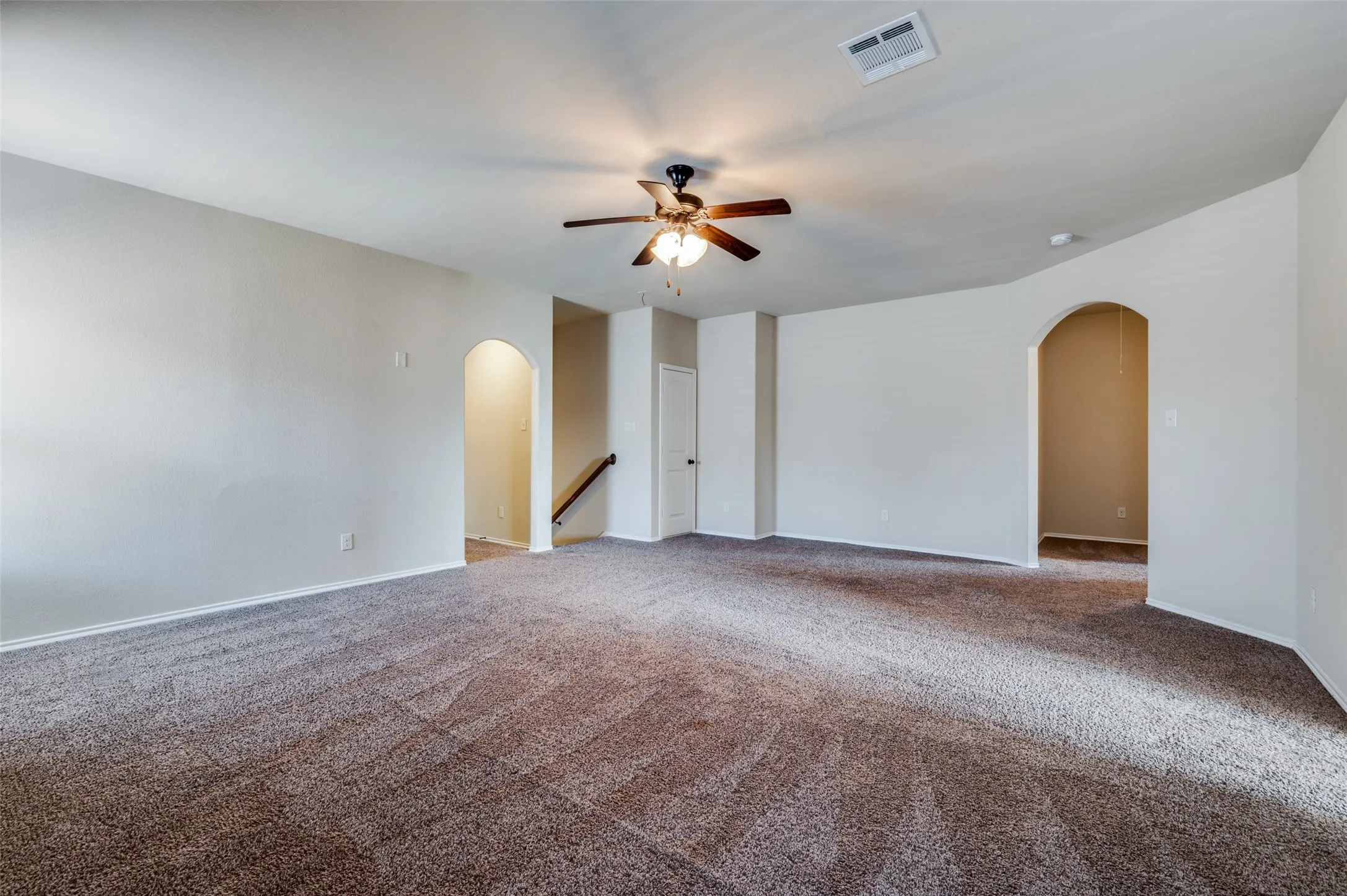 Single Family Residence For Sale in Collin County , 200 Mount Olive Avenue, Mc Kinney, Texas 75072, 4 Bedroom, 4 Bathroom, 2 Garage spaces, 3,066 Sqft, built in 2016, mls#21404841, Real Estate Agent in Mc Kinney, Homes For Sale in Collin county, Homes For Sale in Mc Kinney, Realtor in Mc Kinney Texas, Real Estate Brokerage Independent Realty Texas, Luminita Cordes Realtor