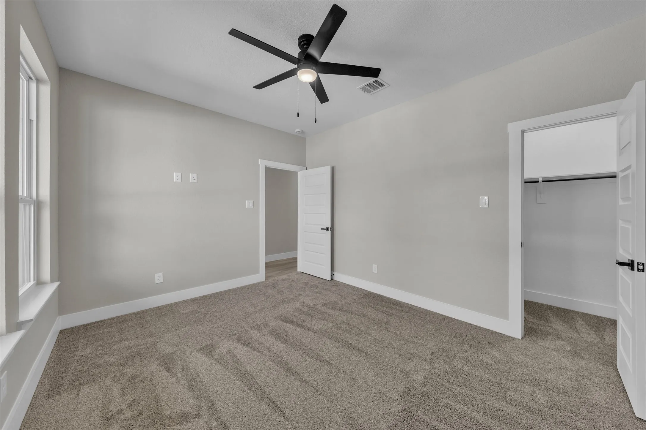 Single Family Residence For Sale in Dallas County , 225 Nw 16th Street, Grand Prairie, Texas 75050, 4 Bedroom, 3 Bathroom, 1 Garage spaces, 2,342 Sqft, built in 2026, mls#21401005, Real Estate Agent in Grand Prairie, Homes For Sale in Dallas county, Homes For Sale in Grand Prairie, Realtor in Grand Prairie Texas, Real Estate Brokerage Independent Realty Texas, Luminita Cordes Realtor