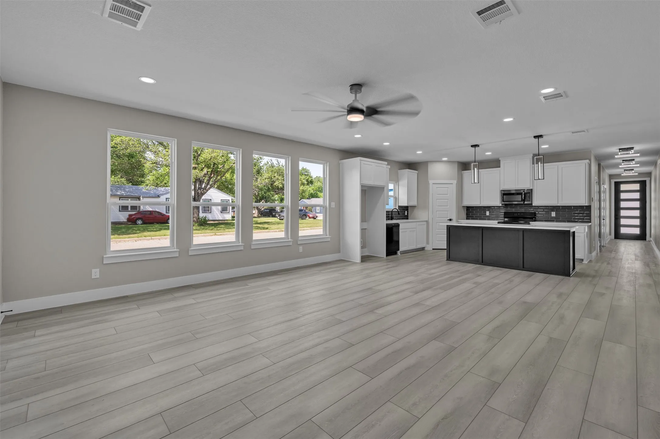 Single Family Residence For Sale in Dallas County , 225 Nw 16th Street, Grand Prairie, Texas 75050, 4 Bedroom, 3 Bathroom, 1 Garage spaces, 2,342 Sqft, built in 2026, mls#21401005, Real Estate Agent in Grand Prairie, Homes For Sale in Dallas county, Homes For Sale in Grand Prairie, Realtor in Grand Prairie Texas, Real Estate Brokerage Independent Realty Texas, Luminita Cordes Realtor