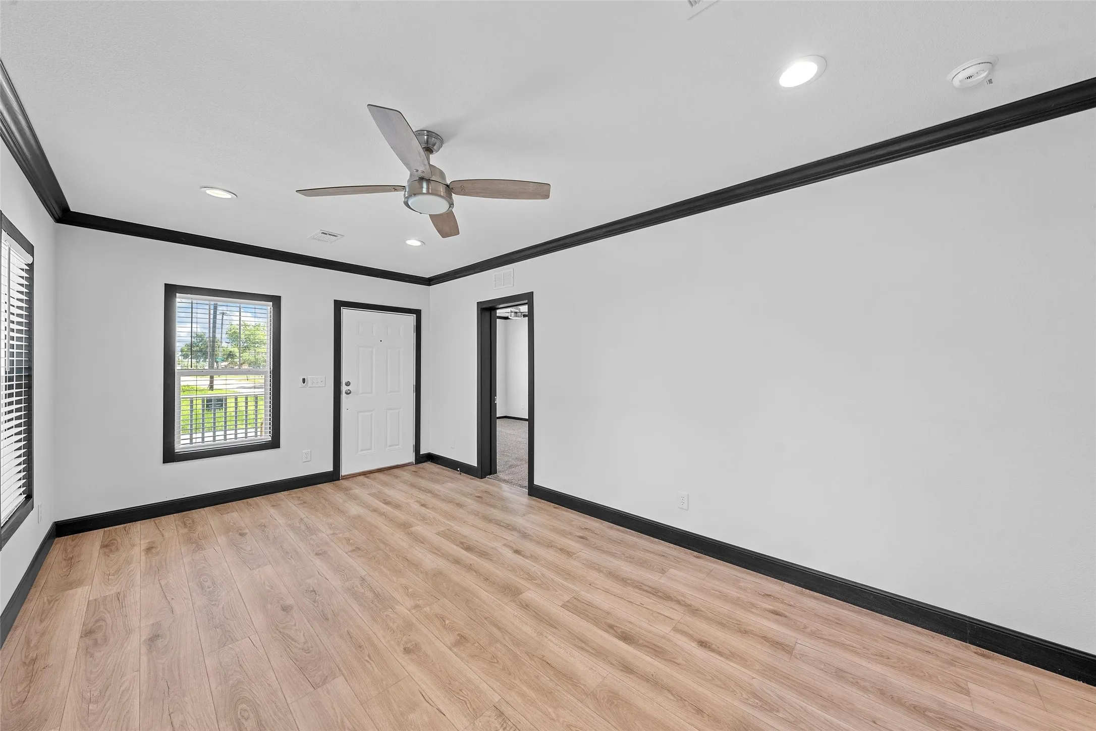 Manufactured Home For Sale in Hill County , 202 N 6th Street, Mount Calm, Texas 76673, 3 Bedroom, 2 Bathroom, Garage spaces, 1,453 Sqft, built in 2023, mls#21404865, Real Estate Agent in Mount Calm, Homes For Sale in Hill county, Homes For Sale in Mount Calm, Realtor in Mount Calm Texas, Real Estate Brokerage Independent Realty Texas, Luminita Cordes Realtor