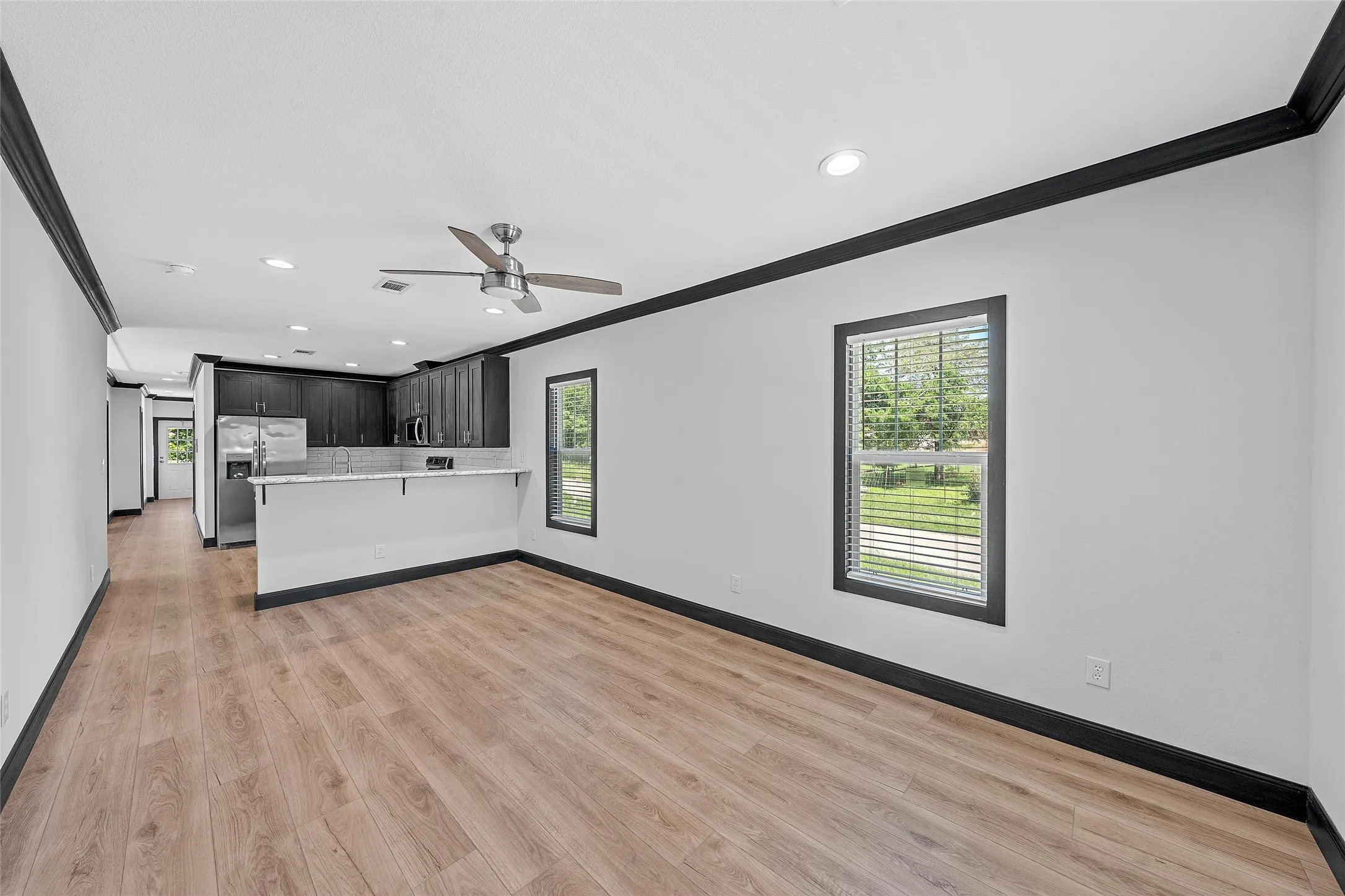 Manufactured Home For Sale in Hill County , 202 N 6th Street, Mount Calm, Texas 76673, 3 Bedroom, 2 Bathroom, Garage spaces, 1,453 Sqft, built in 2023, mls#21404865, Real Estate Agent in Mount Calm, Homes For Sale in Hill county, Homes For Sale in Mount Calm, Realtor in Mount Calm Texas, Real Estate Brokerage Independent Realty Texas, Luminita Cordes Realtor